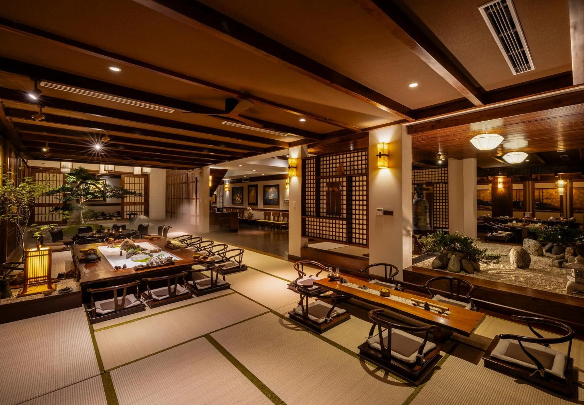 Restaurant/places to eat in Maha Mangala Zen Garden & Residence