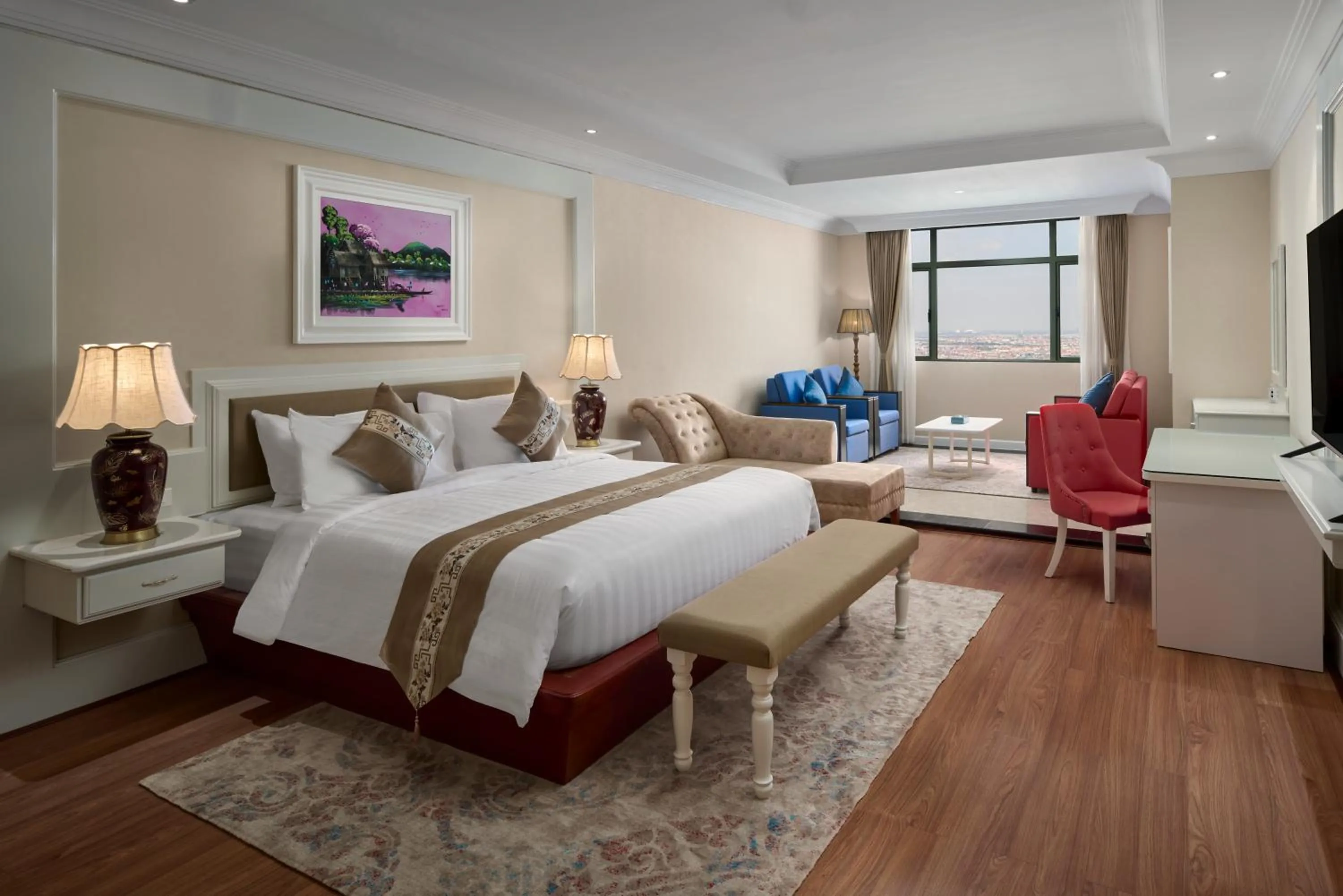 Bedroom, Bed in Wyndham Grand Phnom Penh Capital