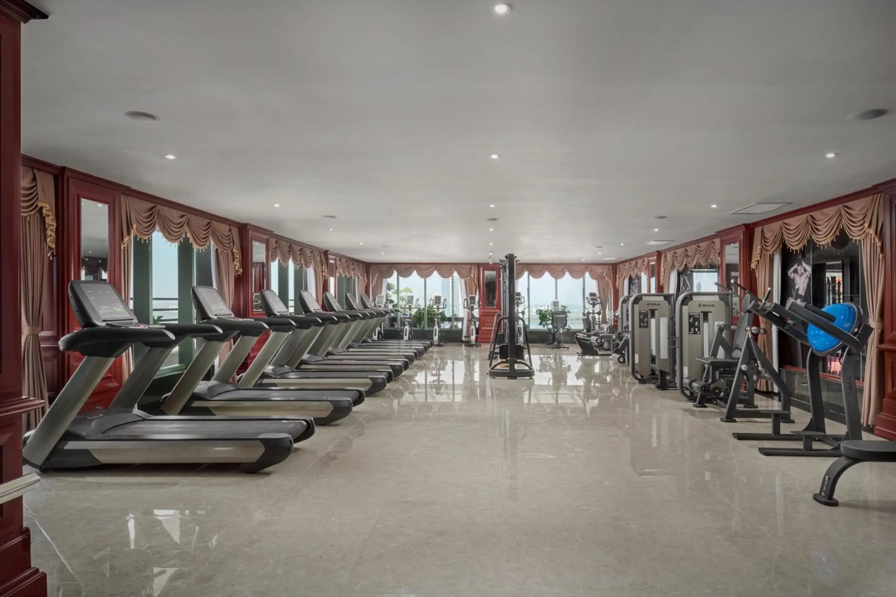 Fitness centre/facilities in Wyndham Grand Phnom Penh Capital Fitness centre/facilities in Wyndham Grand Phnom Penh Capital