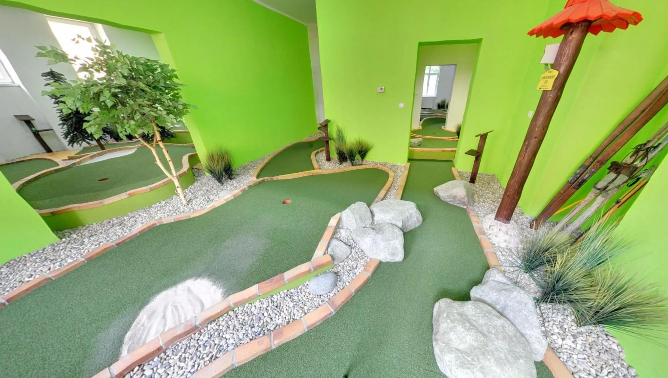 Minigolf in Garni Hotel Tatramonti