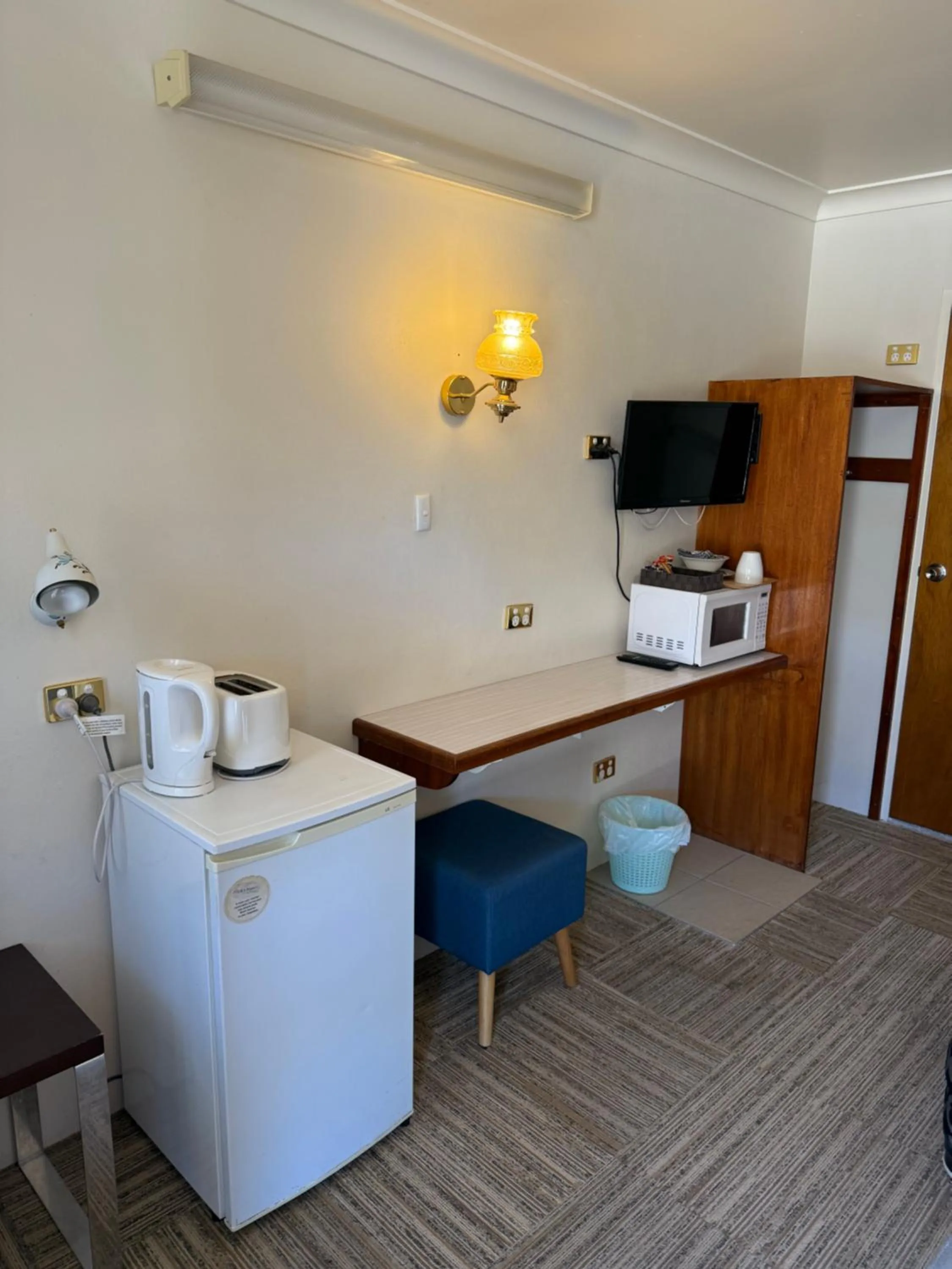 Coffee/tea facilities in Crown Motel Wellington