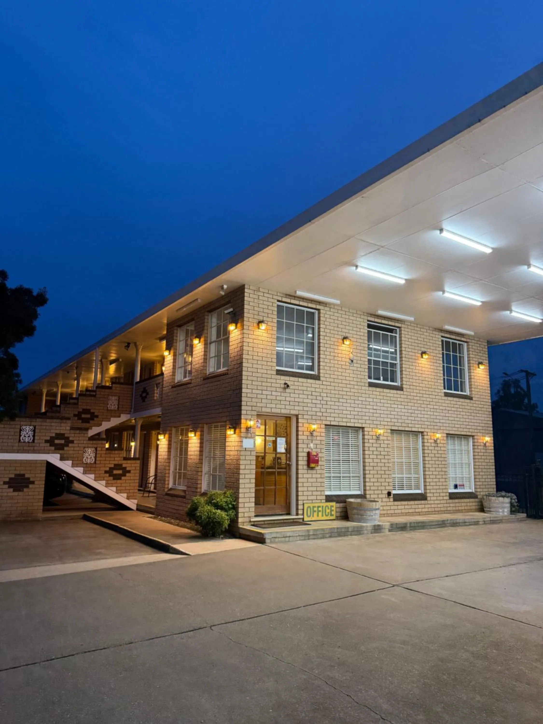 Property building in Crown Motel Wellington