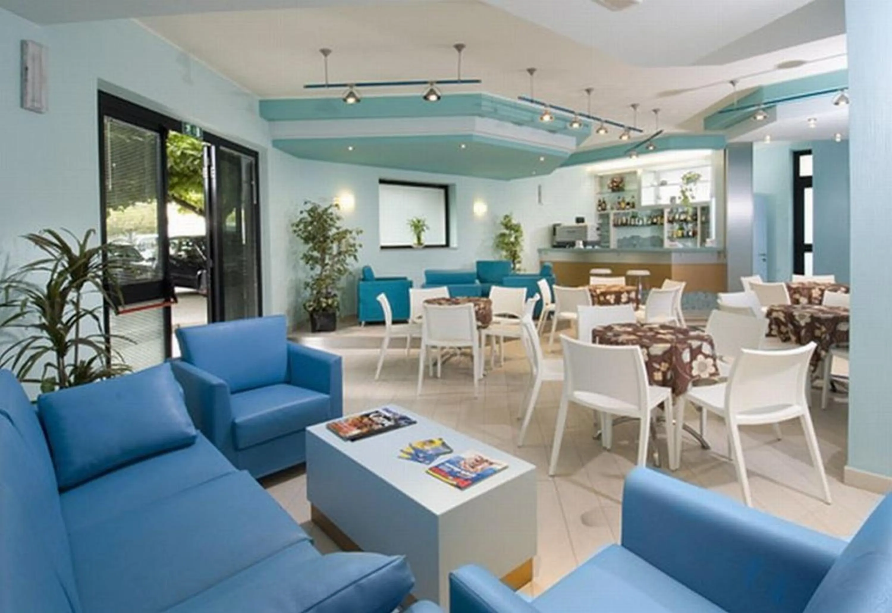 Lounge or bar in Hotel Continental