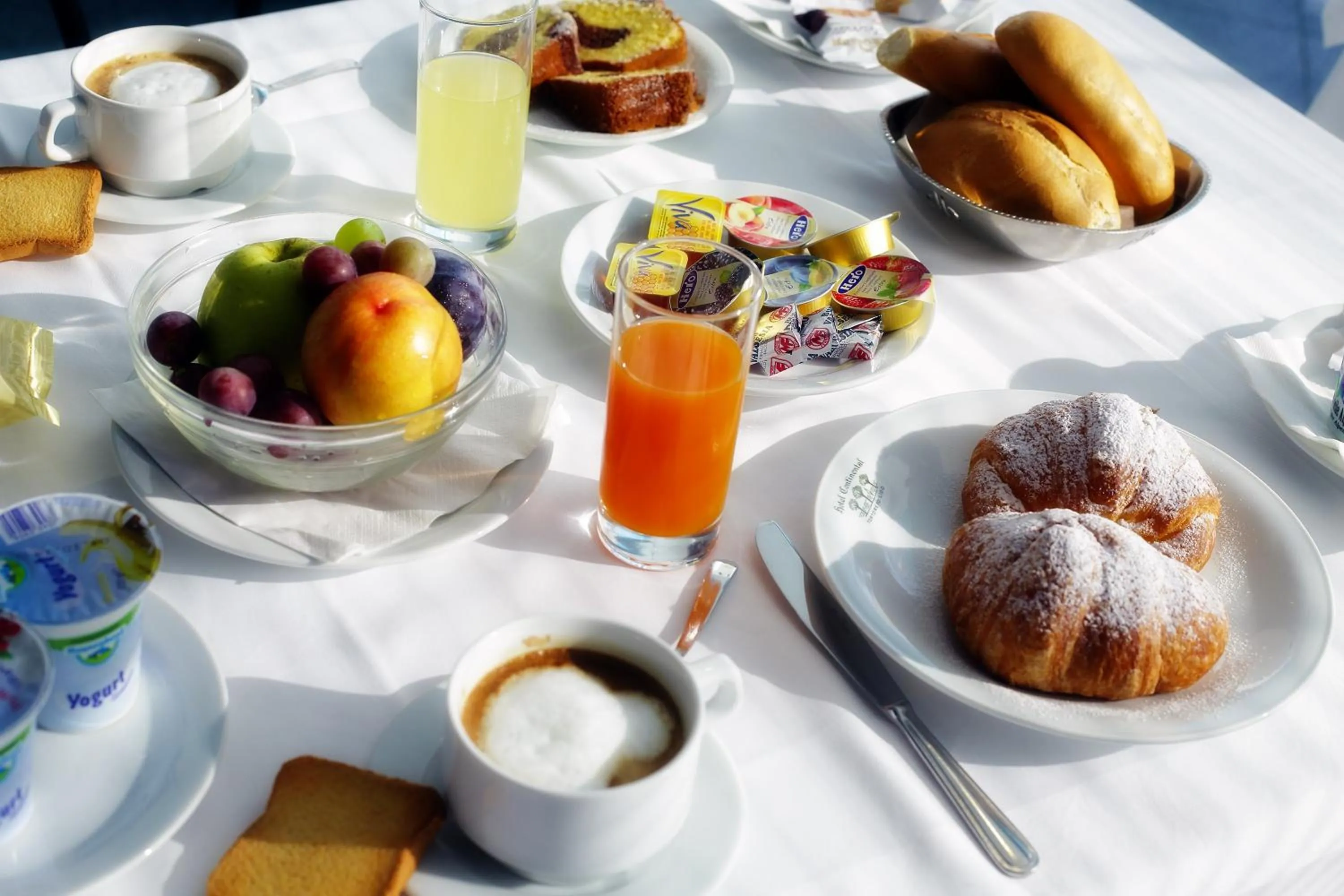 Buffet breakfast in Hotel Continental