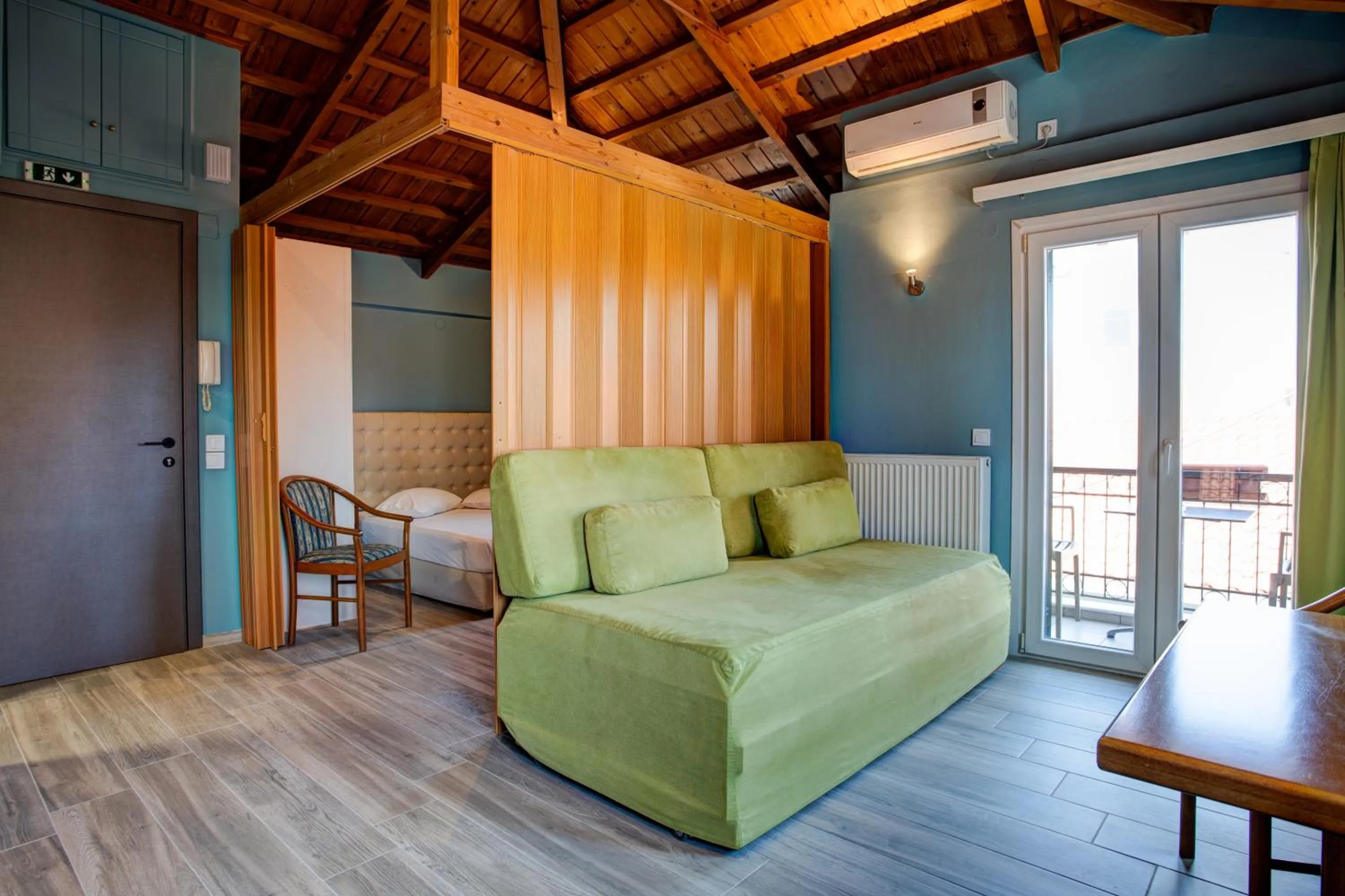 Kitchen or kitchenette in Heliotrope The Studios