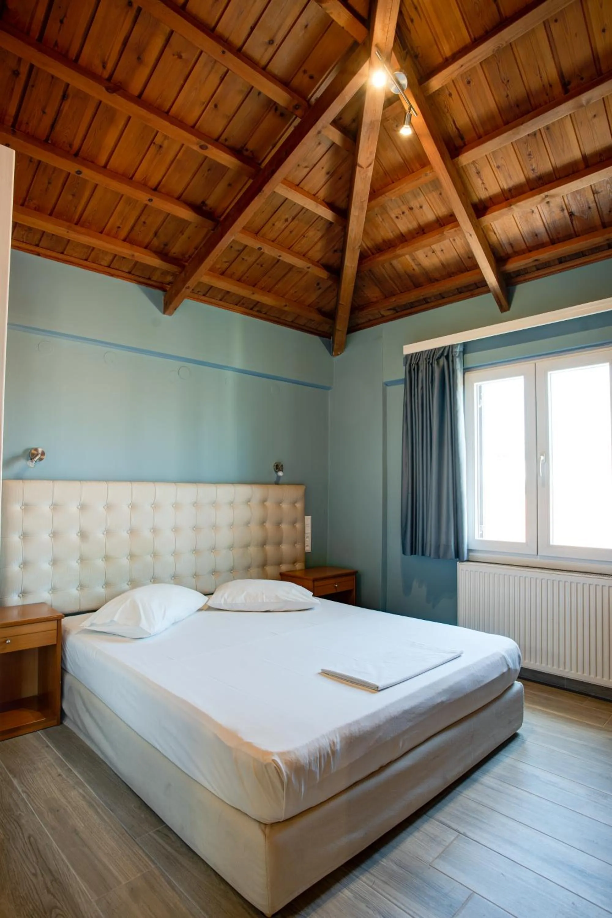 Bedroom, Bed in Heliotrope The Studios