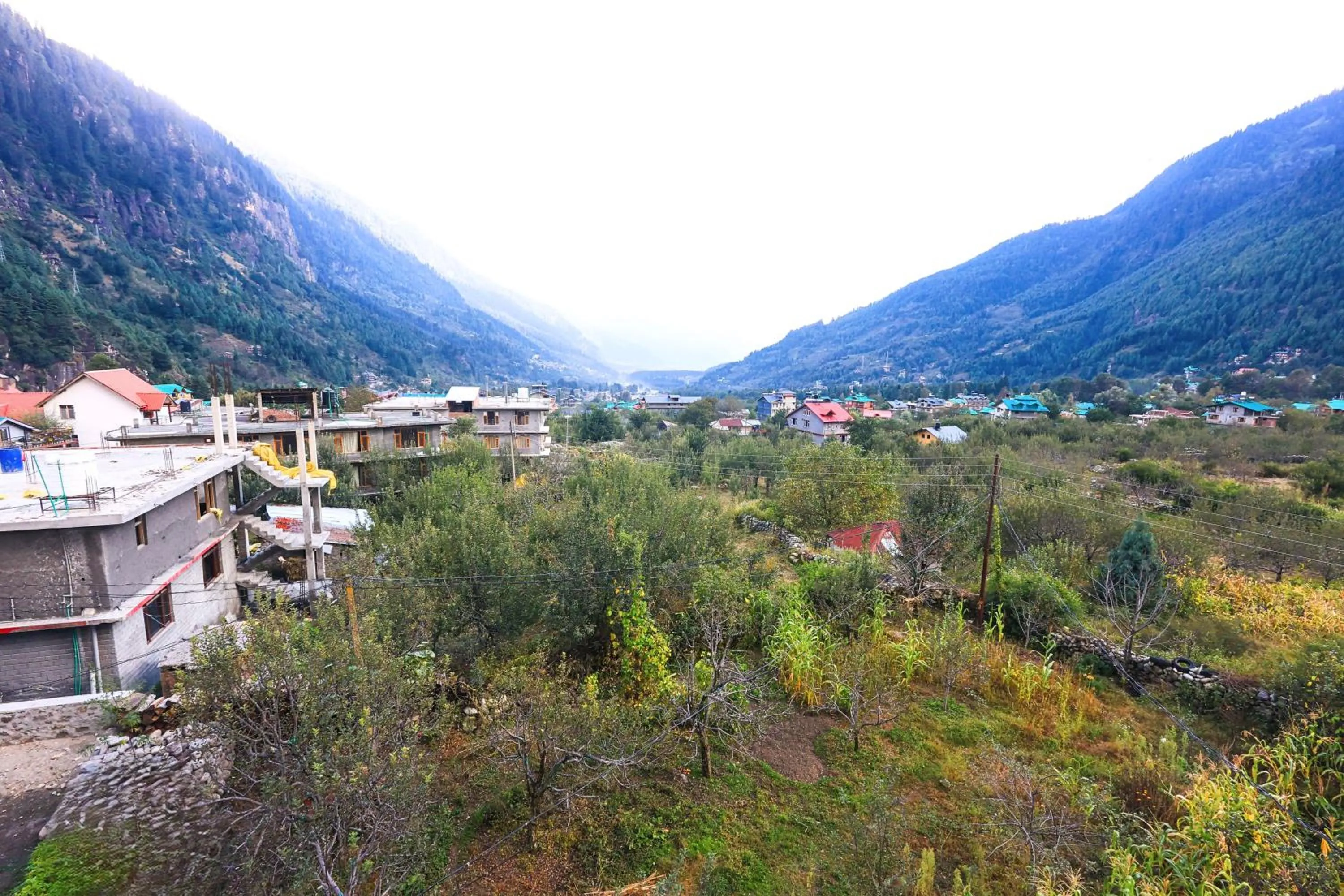 Garden view in WANDER THRIVES INN By Ads Manali