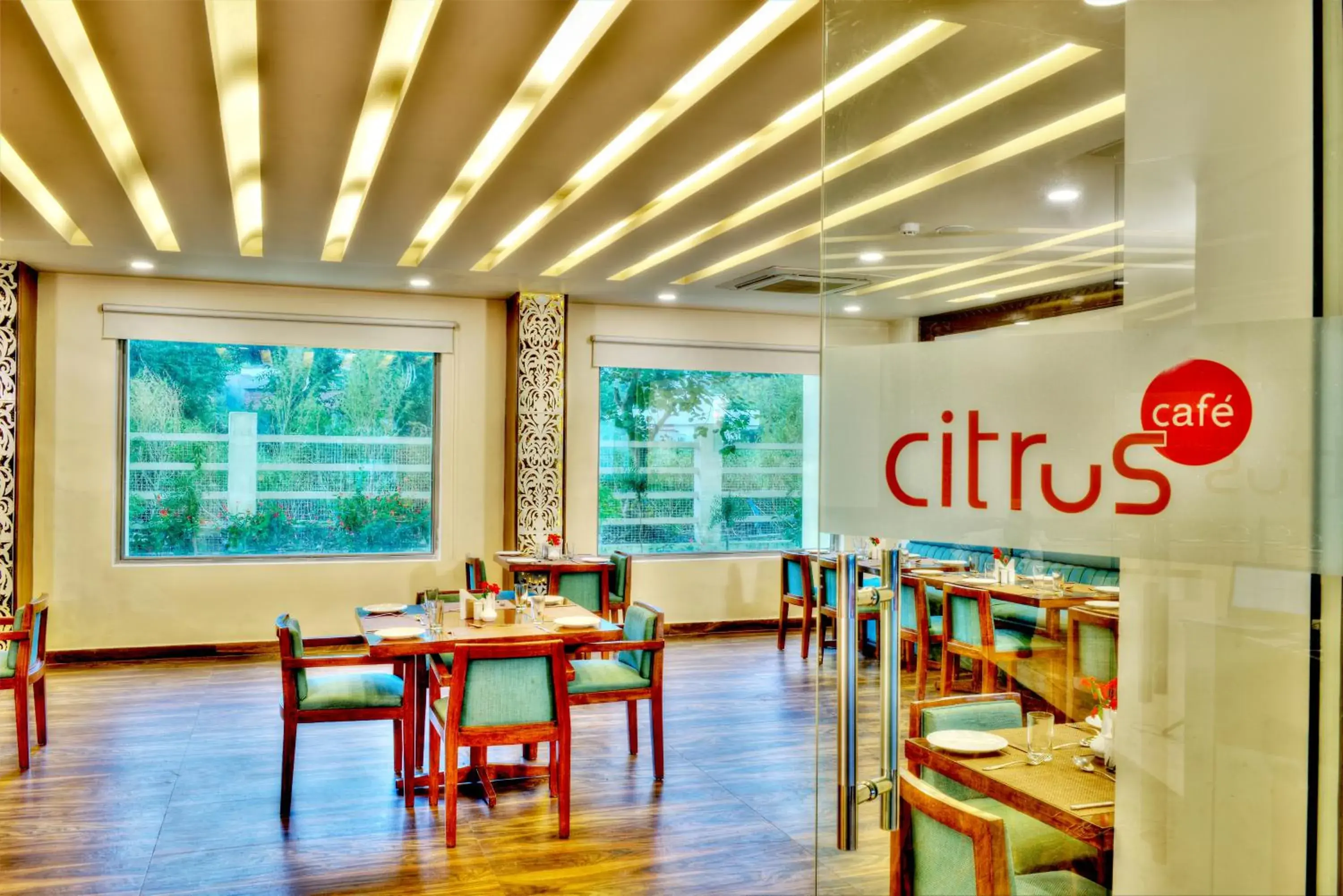 Restaurant/places to eat in Lemon Tree Hotel, Katra Restaurant/places to eat in Lemon Tree Hotel, Katra