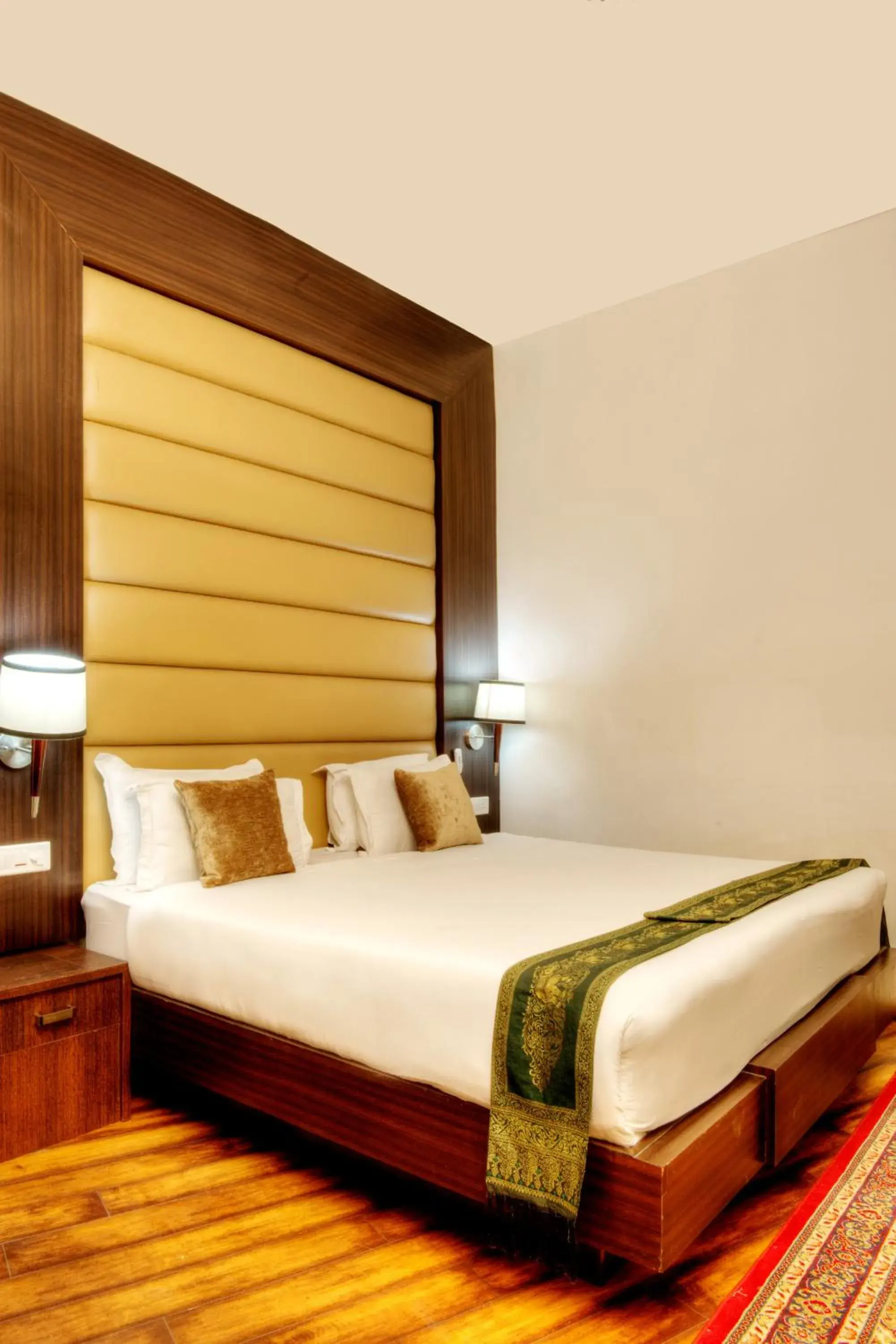 Bedroom, Bed in Lemon Tree Hotel, Katra Bedroom, Bed in Lemon Tree Hotel, Katra