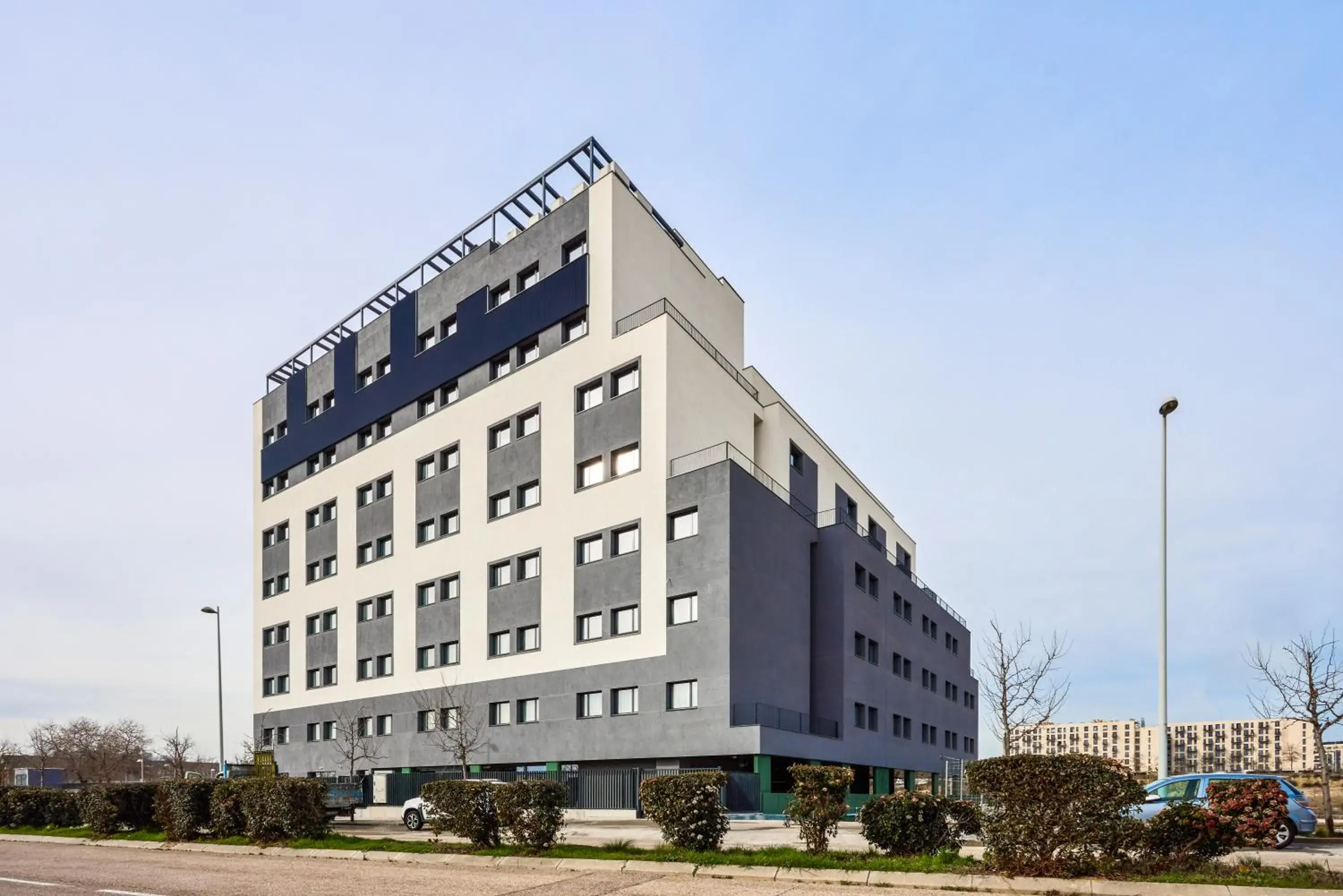 Facade/entrance in Ibis Styles Madrid Airport Valdebebas Facade/entrance in Ibis Styles Madrid Airport Valdebebas