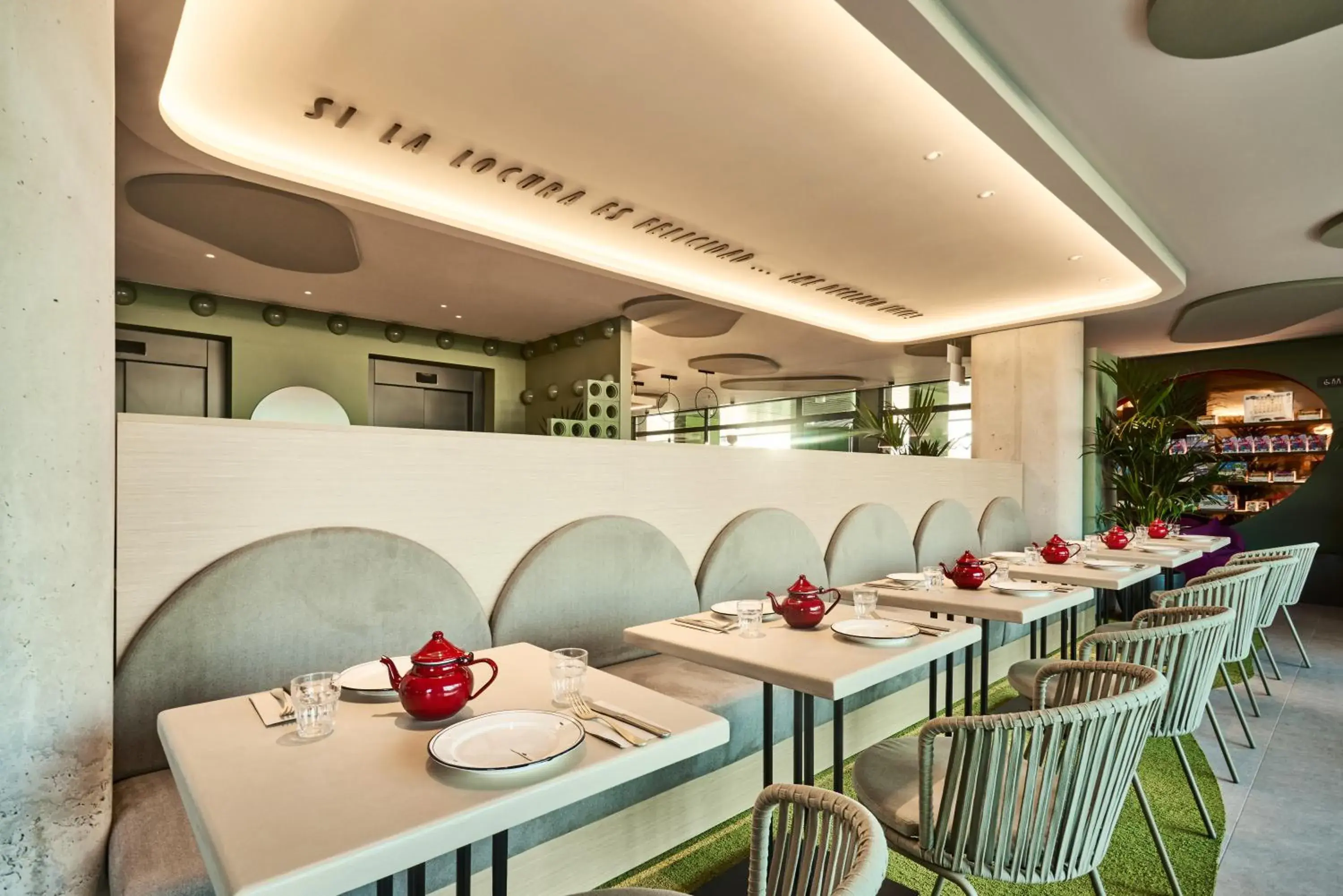 Restaurant/places to eat in Ibis Styles Madrid Airport Valdebebas Restaurant/places to eat in Ibis Styles Madrid Airport Valdebebas