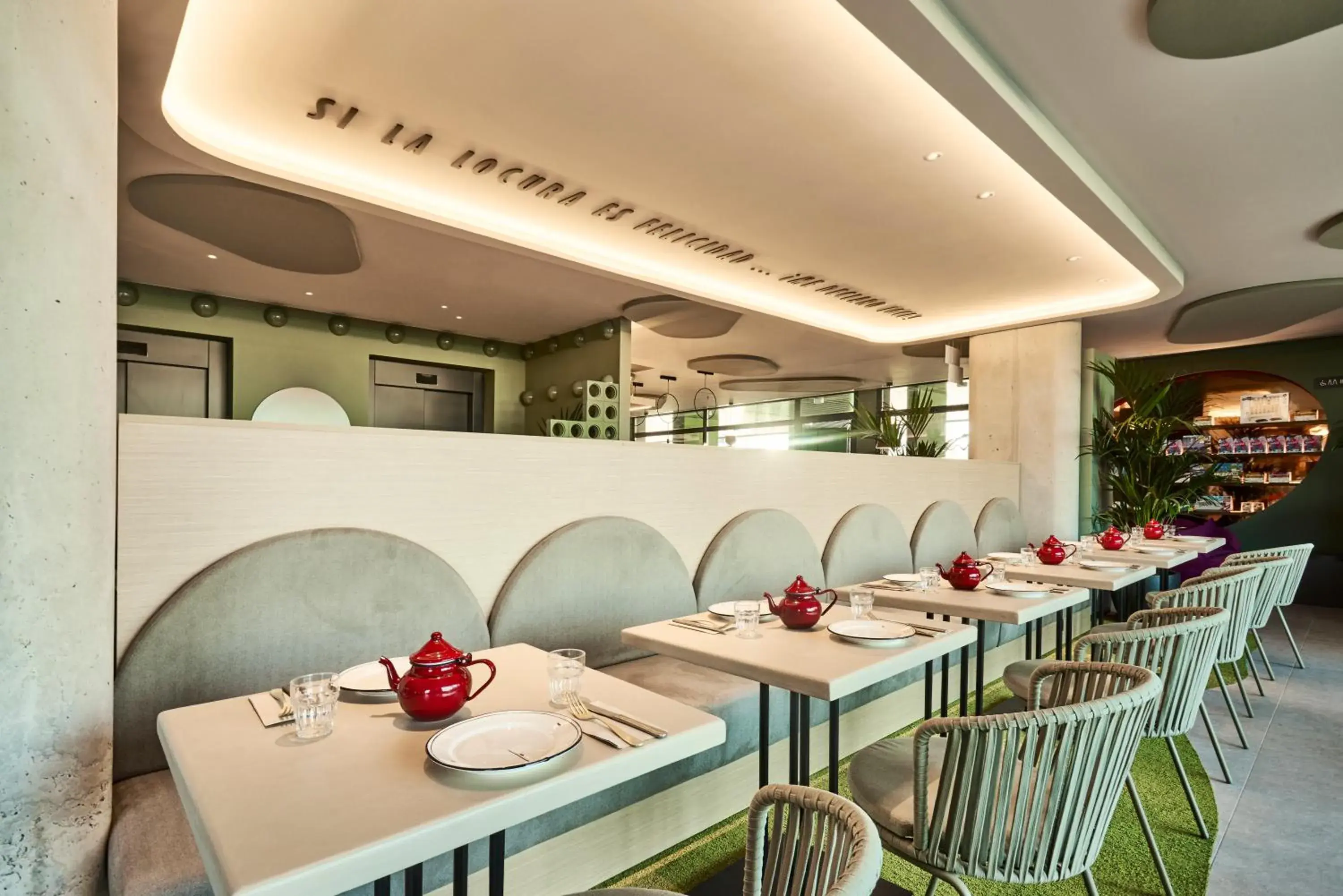 Restaurant/places to eat in Ibis Styles Madrid Airport Valdebebas Restaurant/places to eat in Ibis Styles Madrid Airport Valdebebas