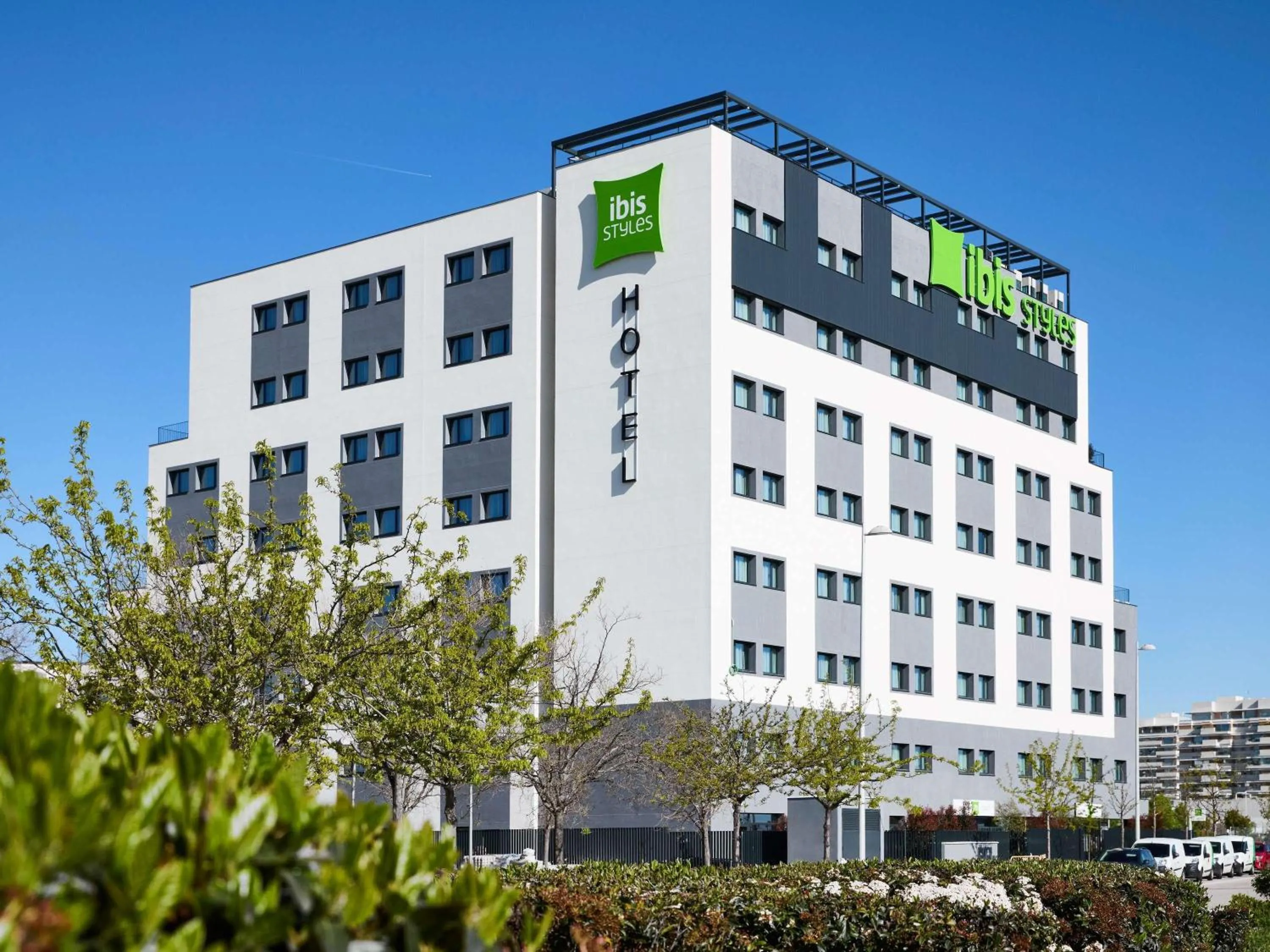 Property building in Ibis Styles Madrid Airport Valdebebas