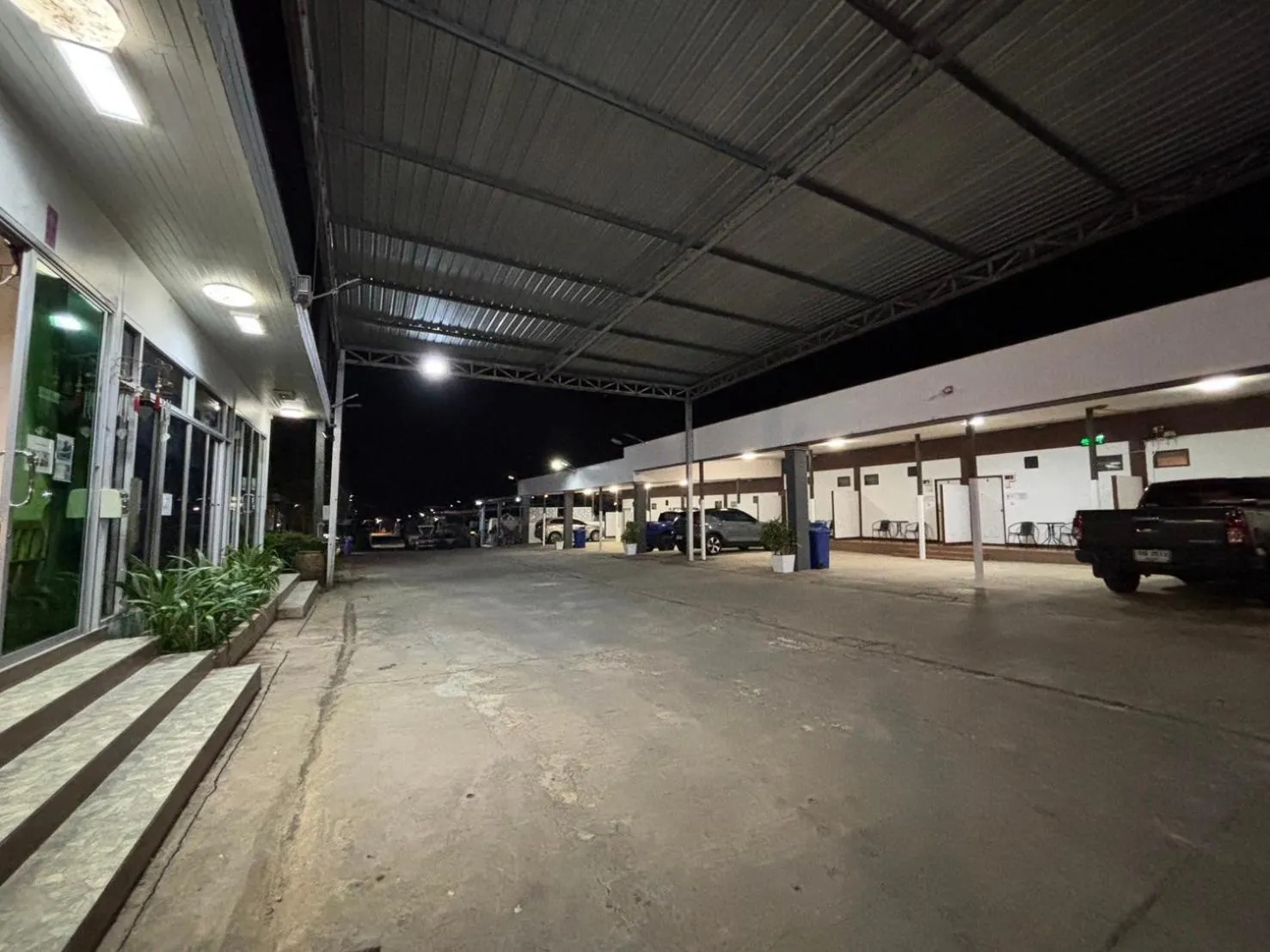 Parking in Garden Place