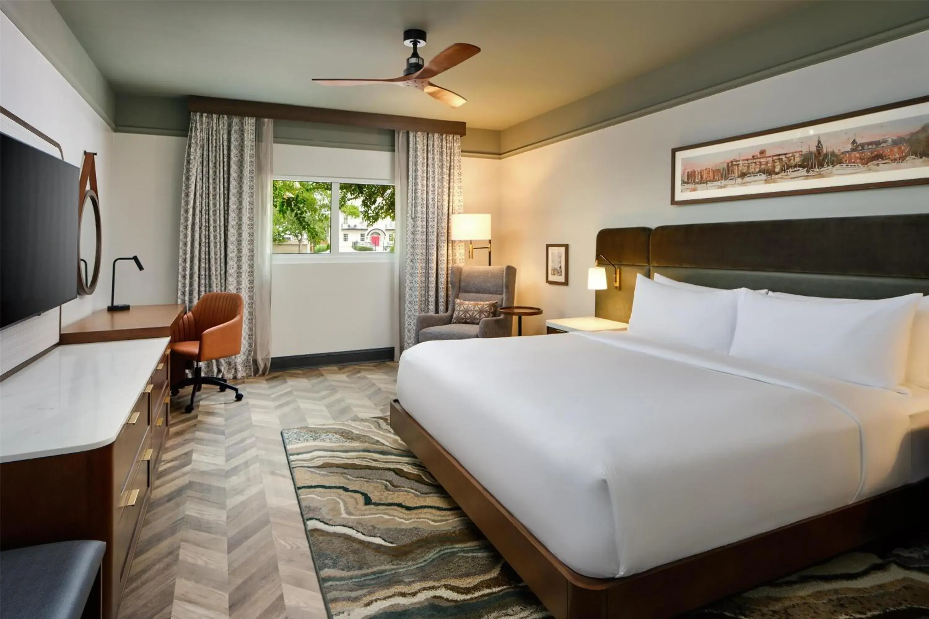 Bed in Tryon Riverfront Inn New Bern, Tapestry Collection By Hilton Bed in Tryon Riverfront Inn New Bern, Tapestry Collection By Hilton