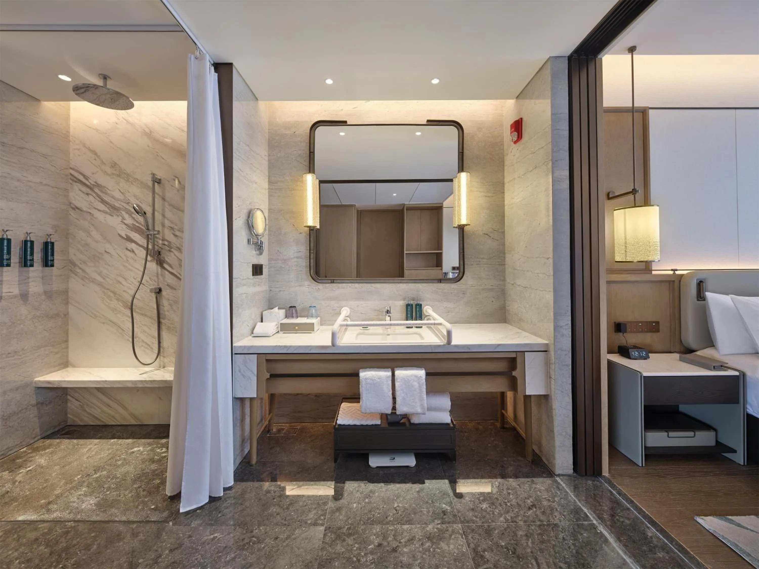 Bathroom in Hilton Jiashan