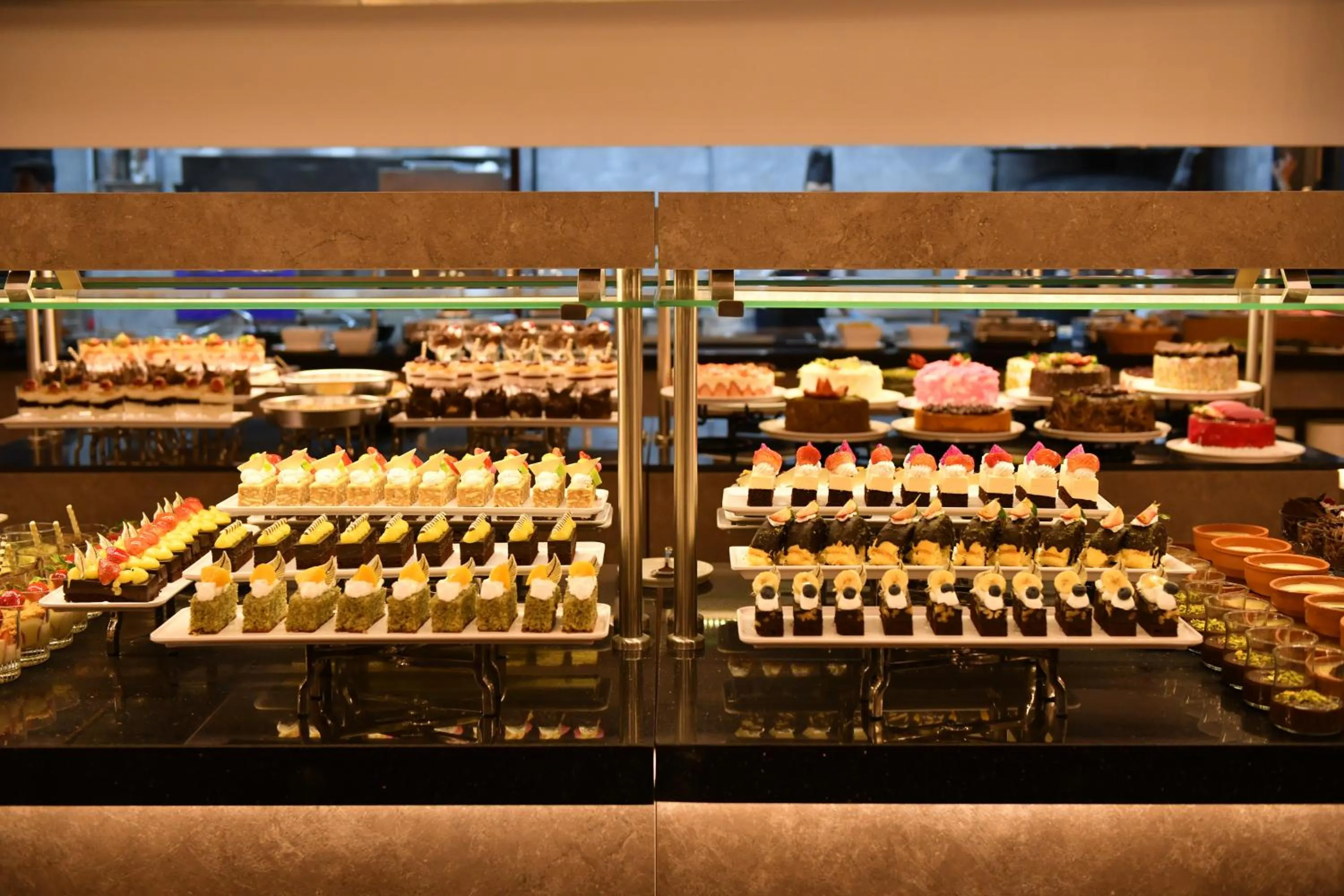 Food and drinks in Doubletree By Hilton Kars Sarikamis