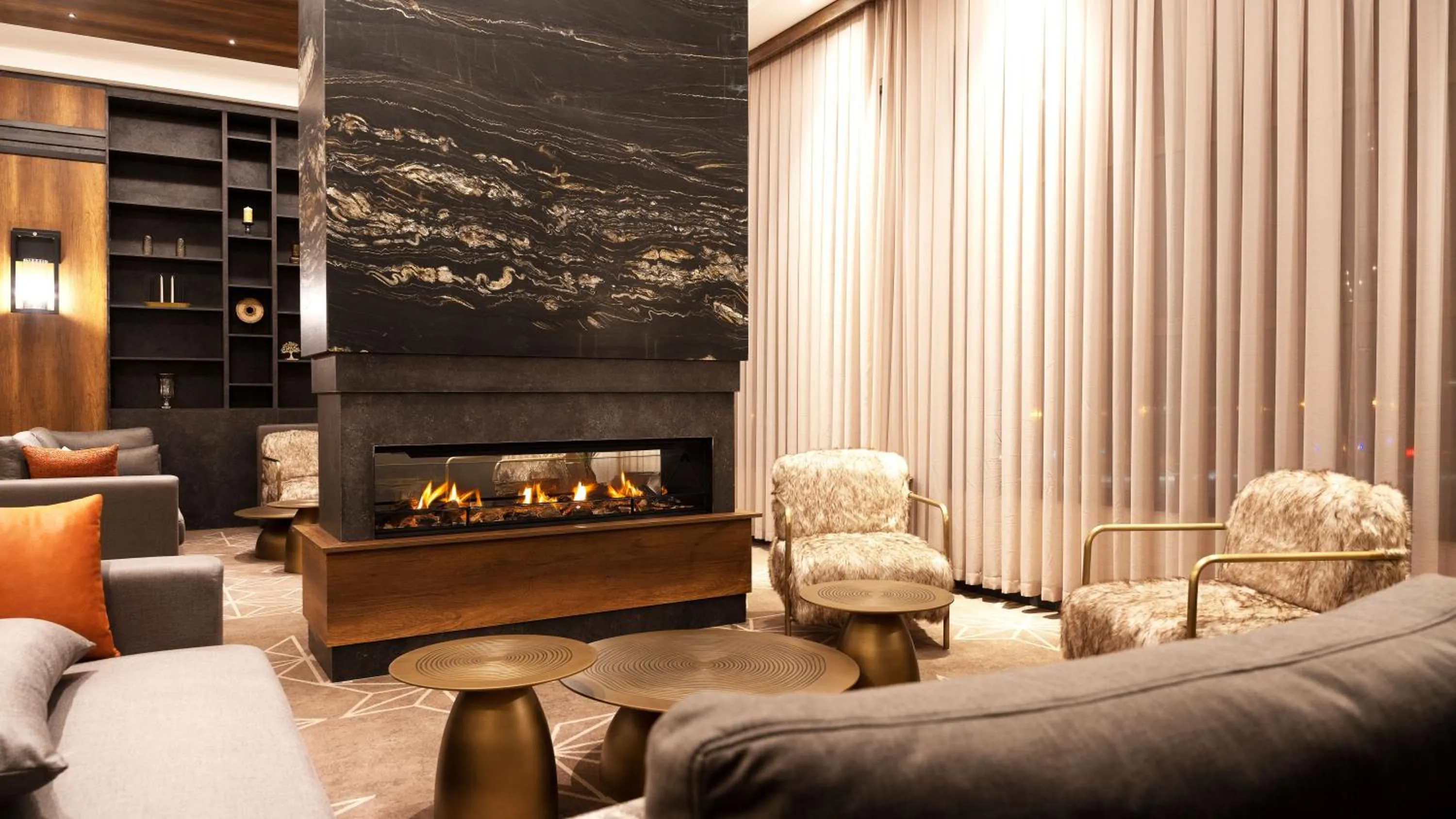 Lobby or reception in Doubletree By Hilton Kars Sarikamis