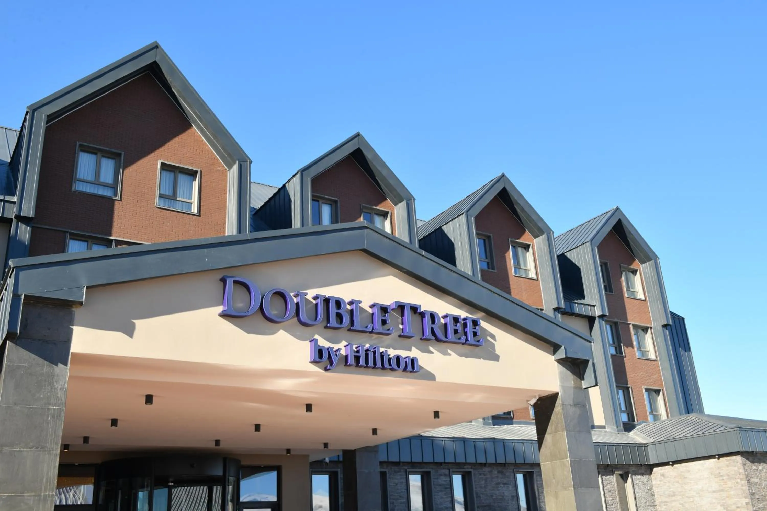 Property building in Doubletree By Hilton Kars Sarikamis