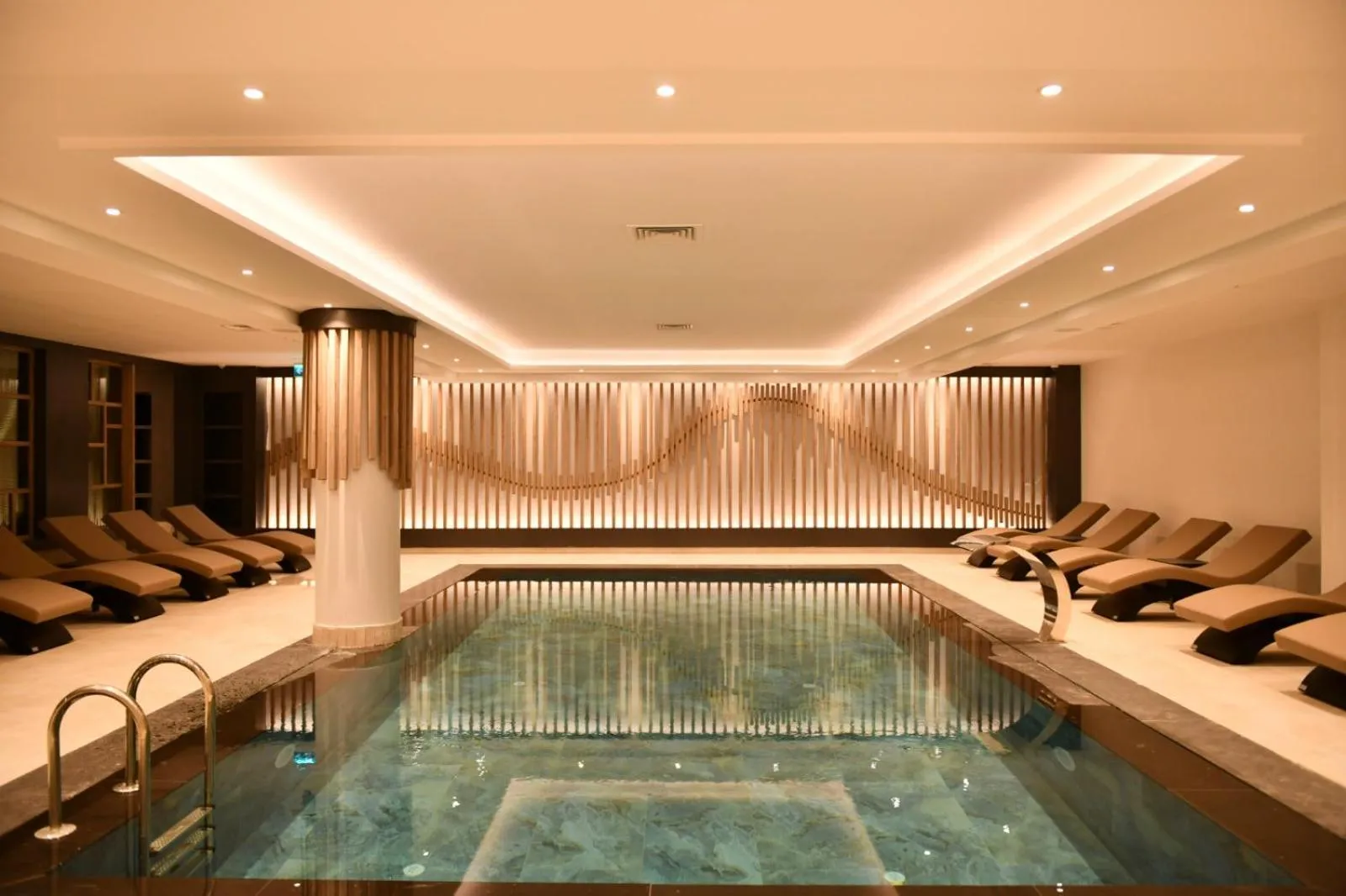 Swimming pool in Doubletree By Hilton Kars Sarikamis