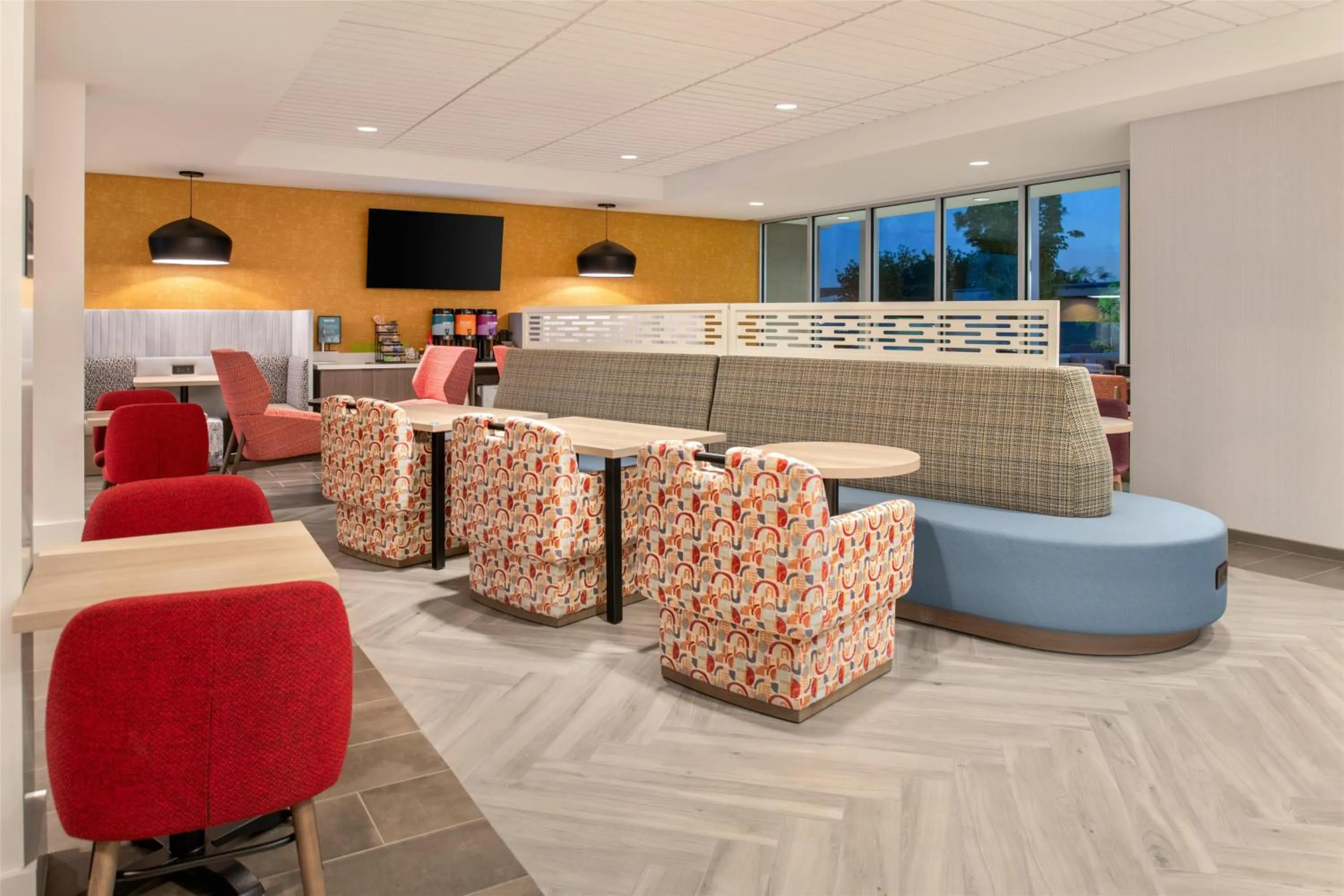 Lobby or reception in Home2 Suites By Hilton Woodland Sacramento