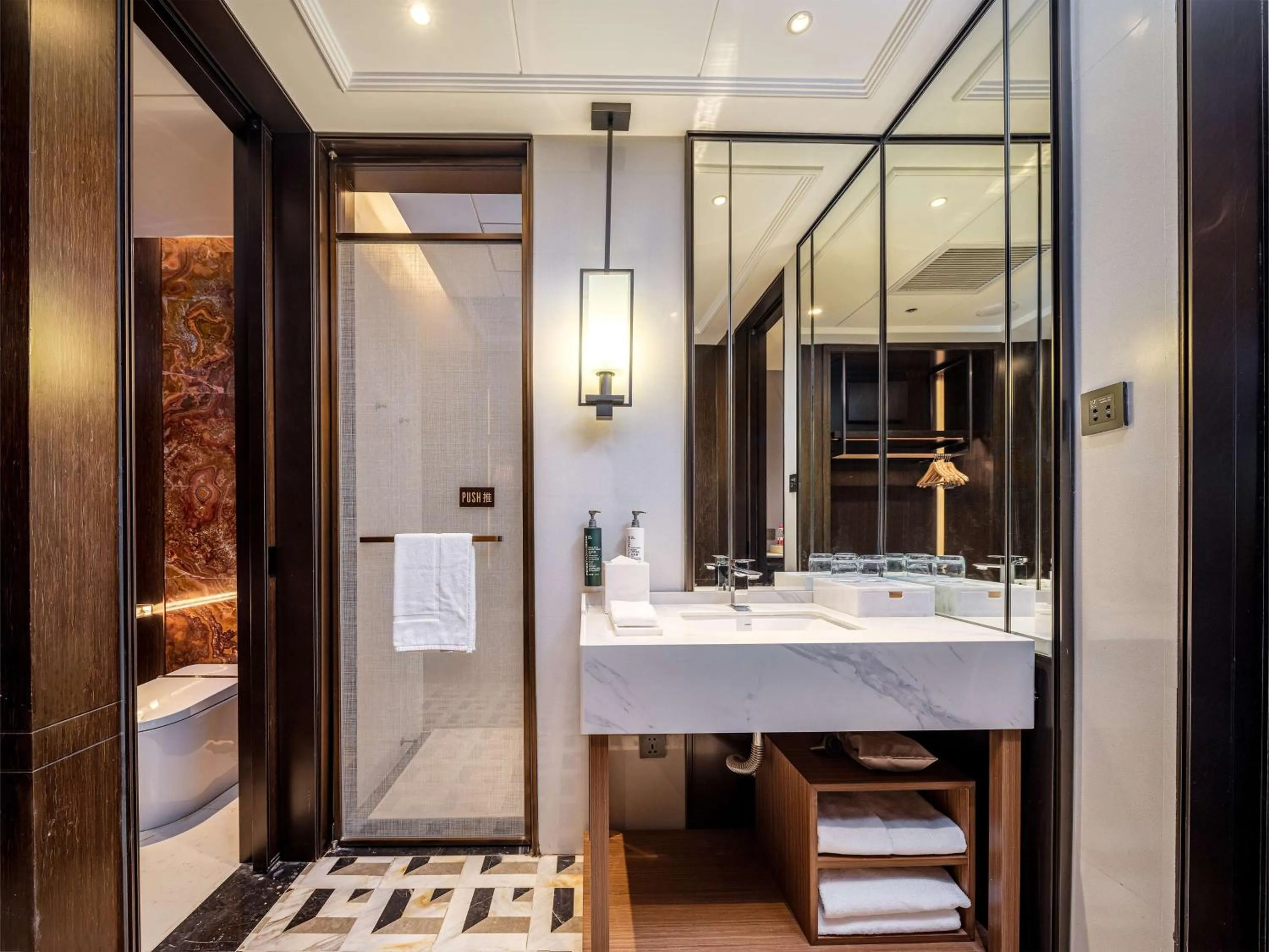 Bathroom in Hilton Garden Inn Beijing Guomao