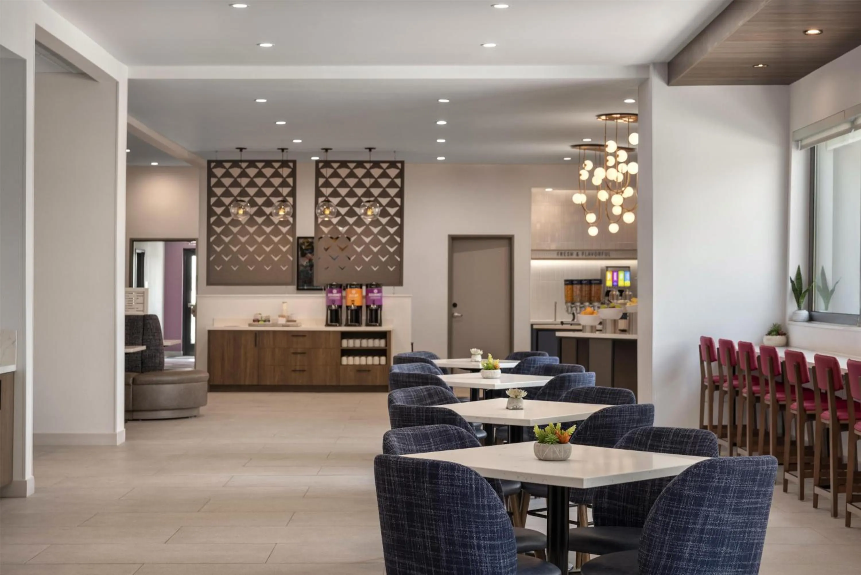 Breakfast in Home2 Suites By Hilton Fort Worth Lake Worth