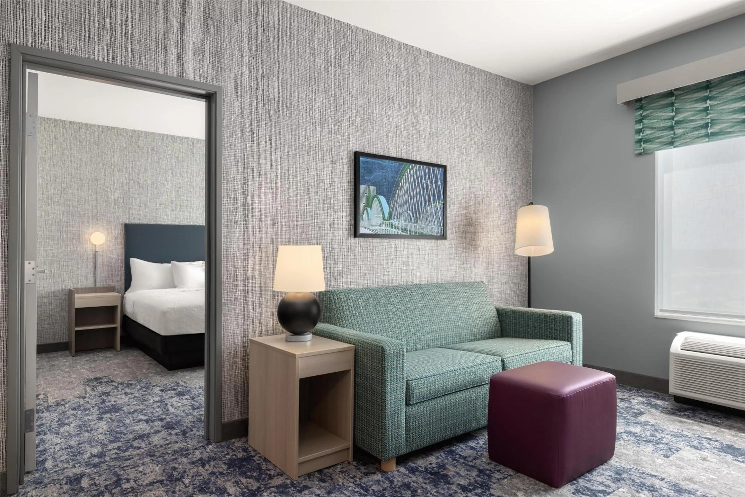 Living room, Bed in Home2 Suites By Hilton Fort Worth Lake Worth