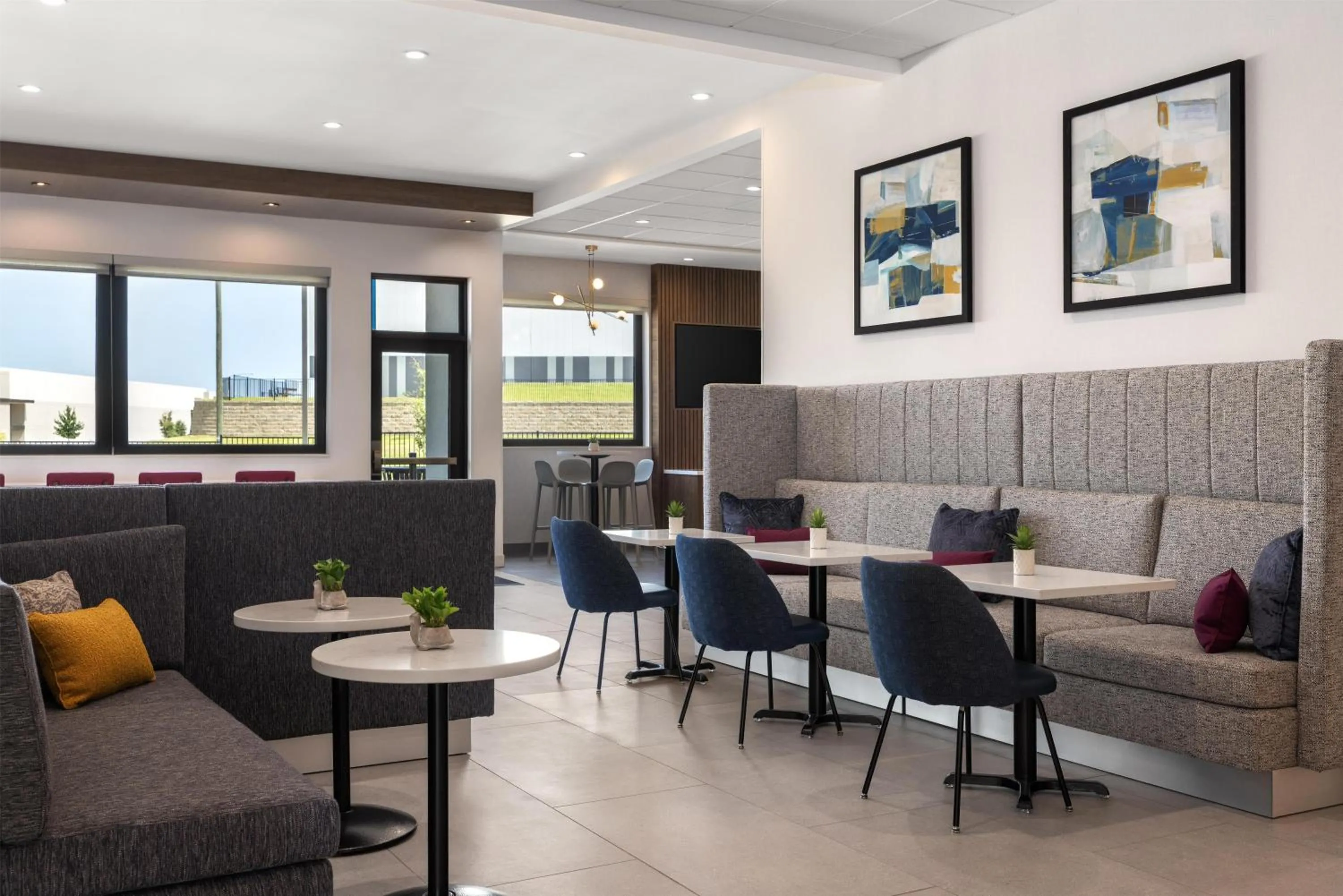 Lobby or reception in Tru By Hilton Fort Worth Lake Worth