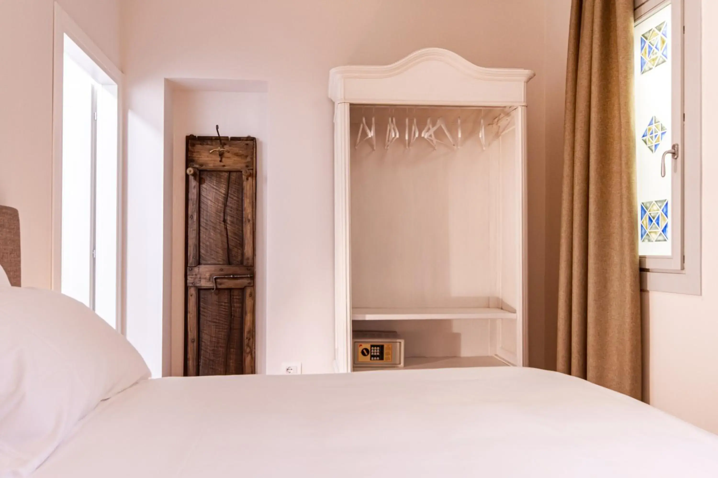 King Room - single occupancy in Albergo del Duca King Room - single occupancy in Albergo del Duca