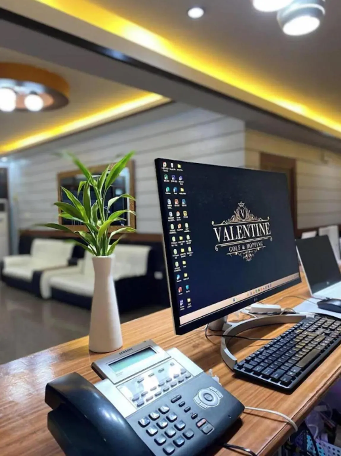 Lobby or reception in Valentine Hotel Angeles City