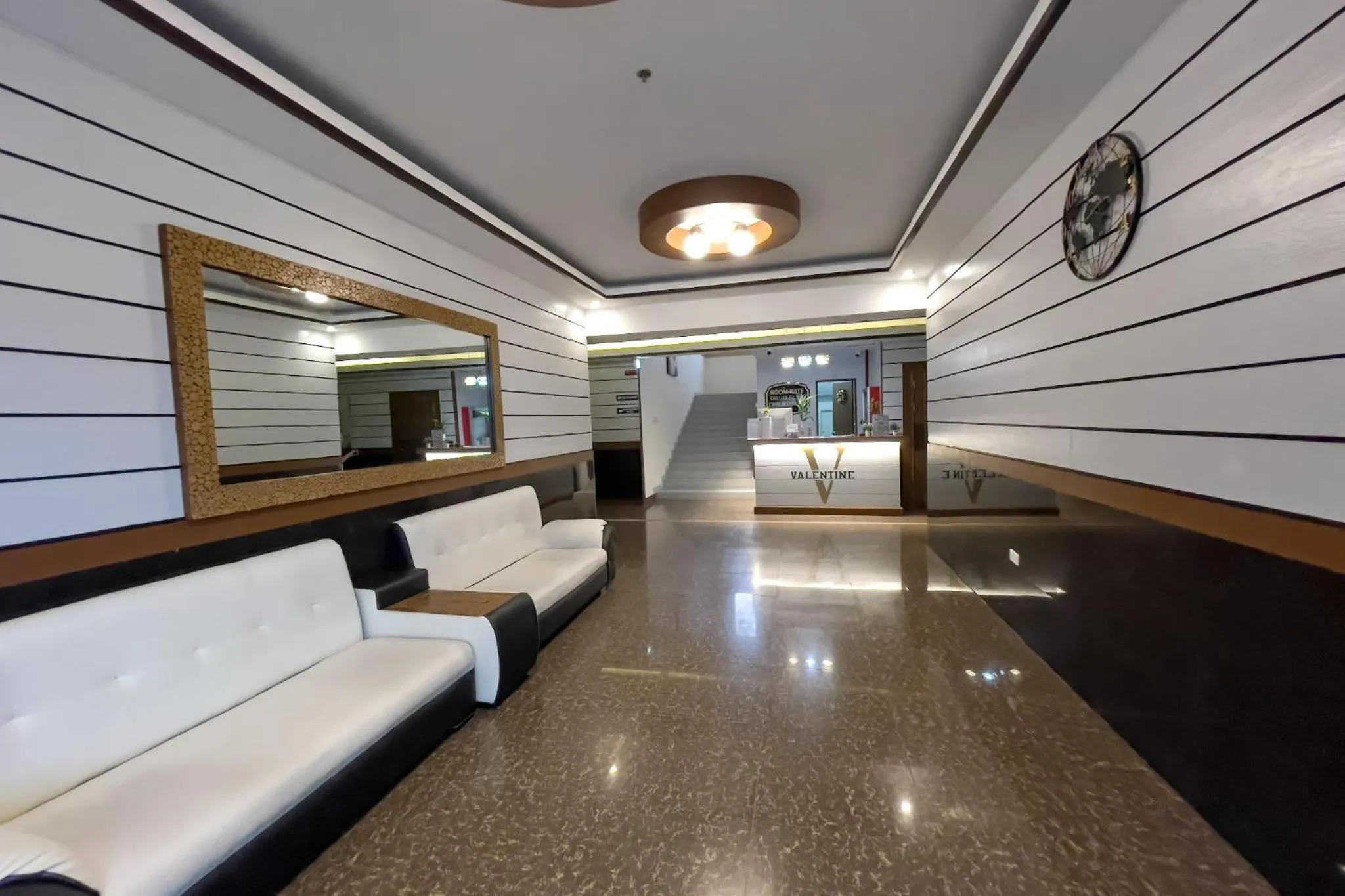 Lobby or reception in Valentine Hotel Angeles City