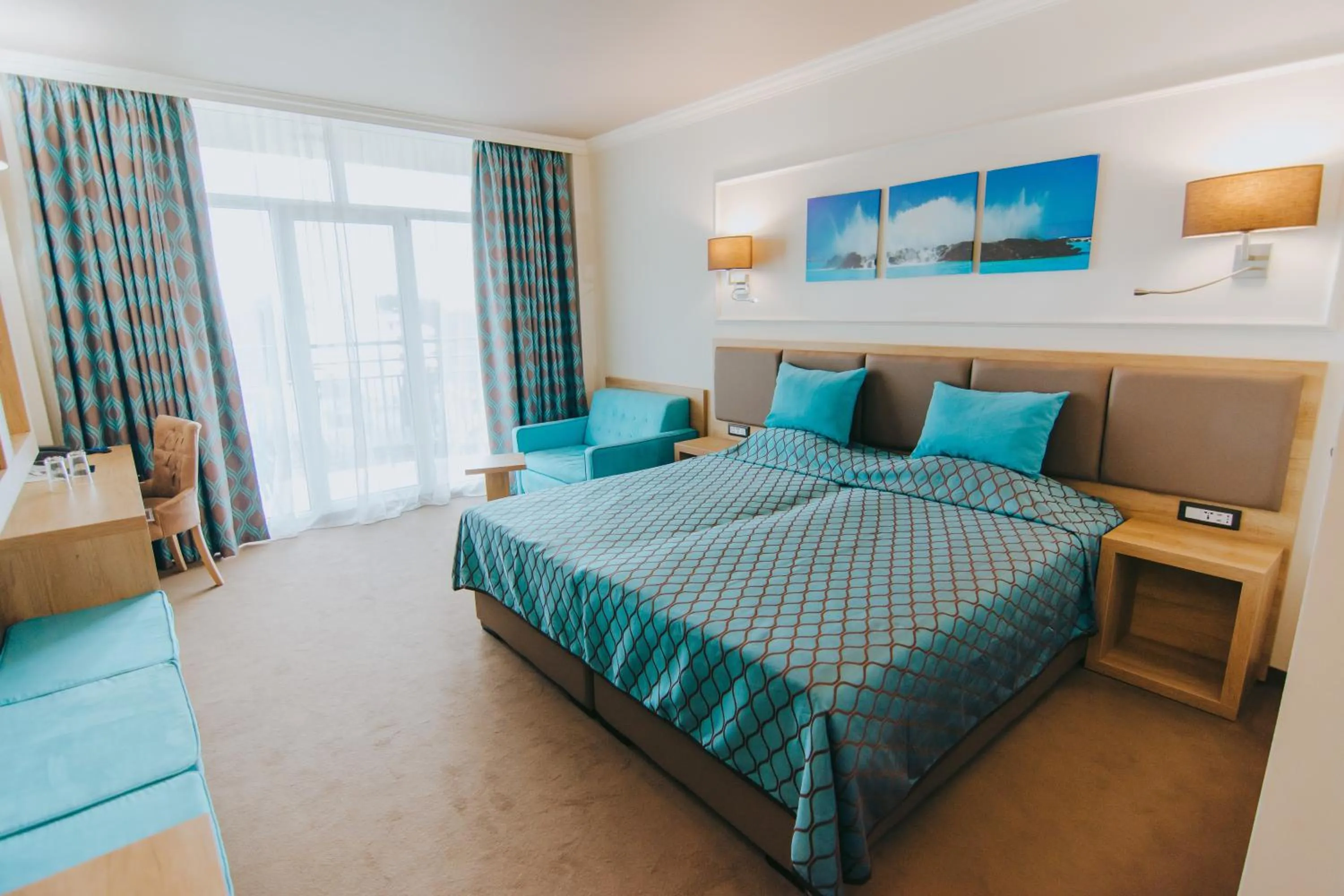 Property building, Bed in Tiara Beach - All Inclusive