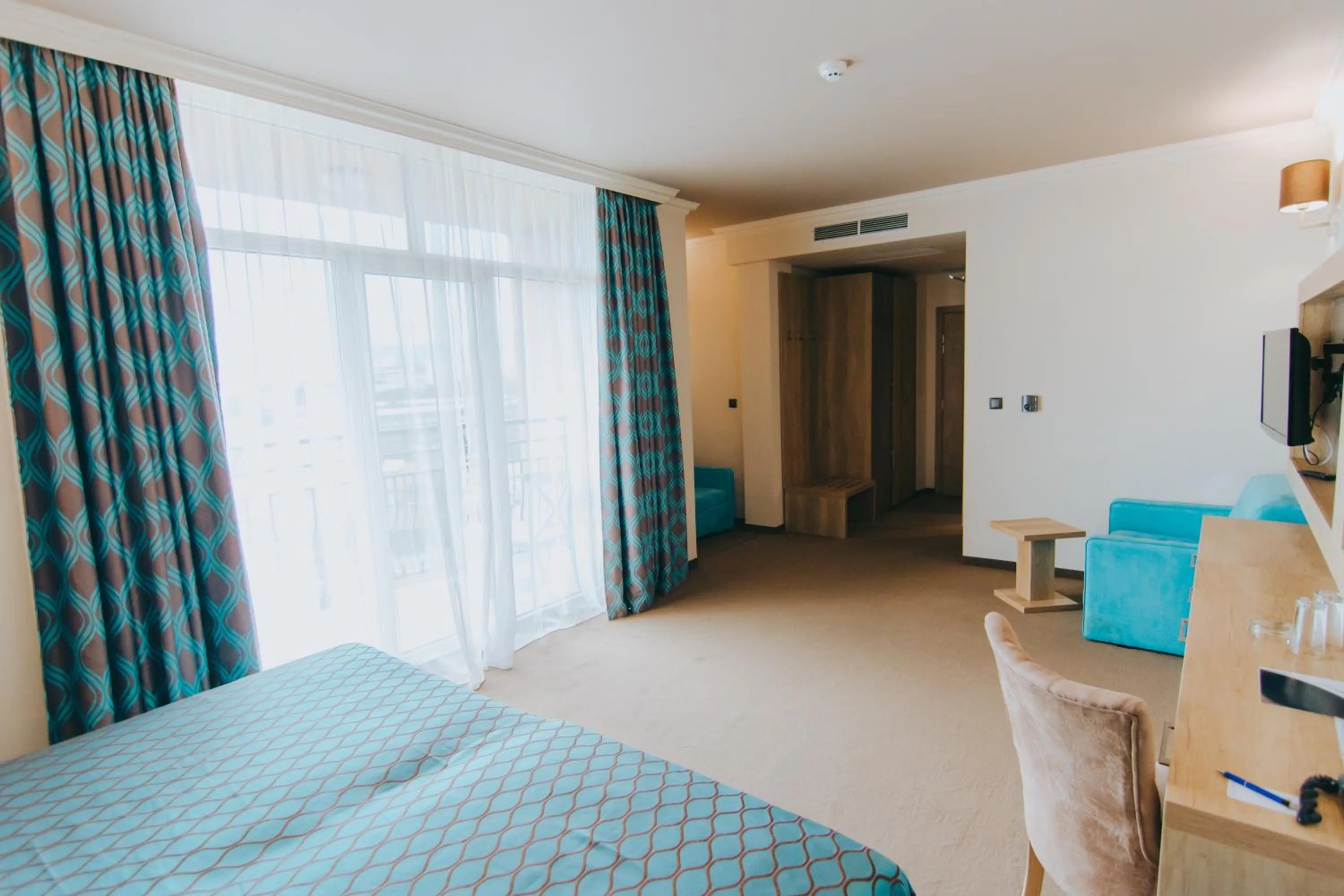 Photo of the whole room, Bed in Tiara Beach - All Inclusive