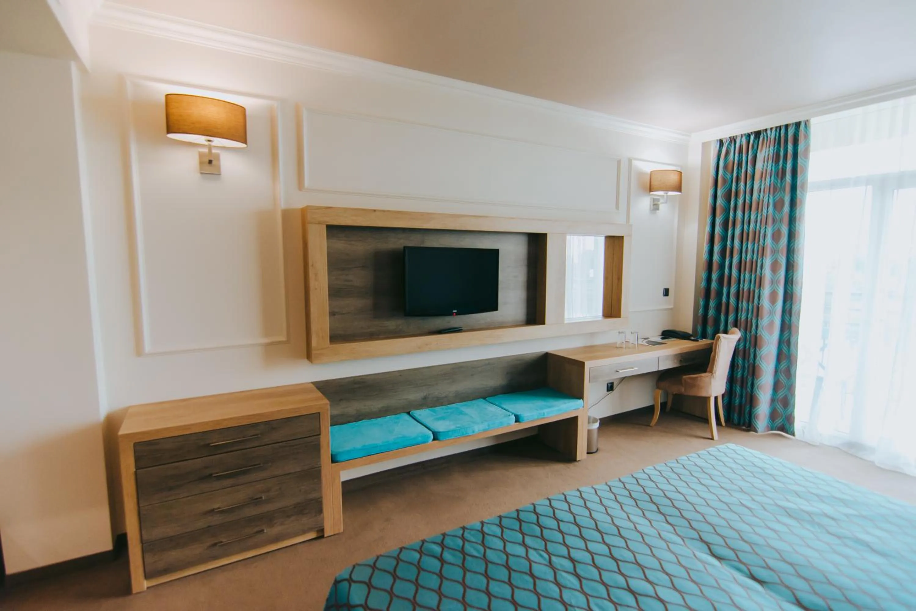 Property building, Bed in Tiara Beach - All Inclusive