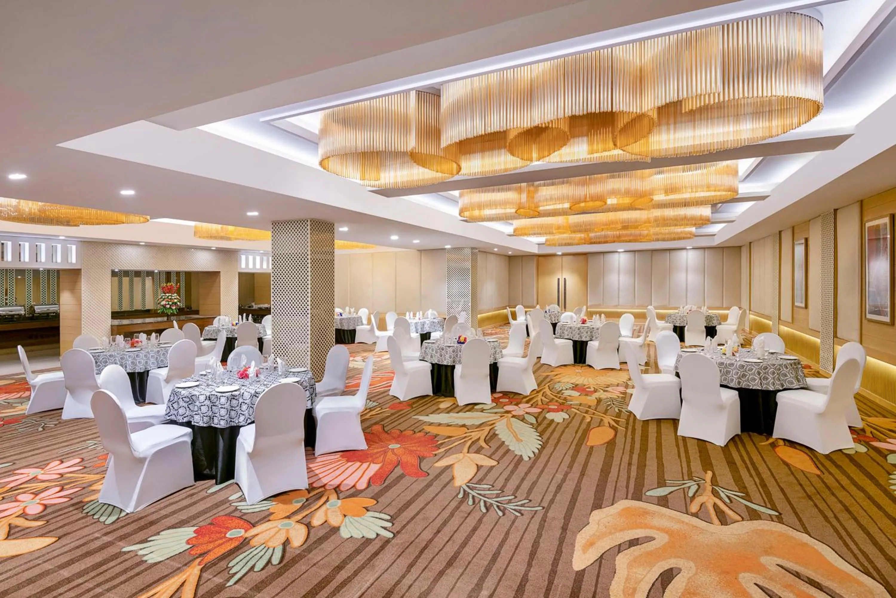 Meeting/conference room in Country Inn & Suites By Radisson Jammu