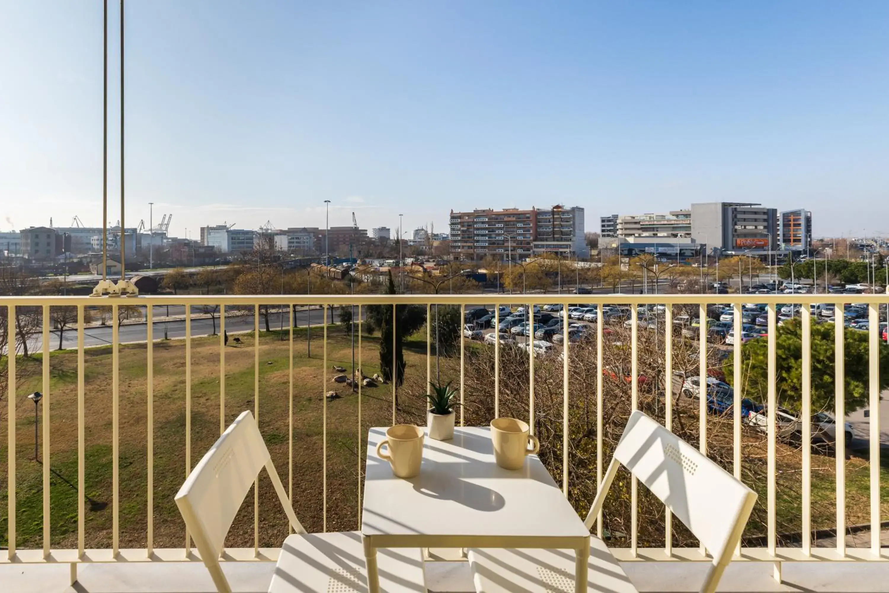 Property building in Soho Harbor by halu! Property building in Soho Harbor by halu!