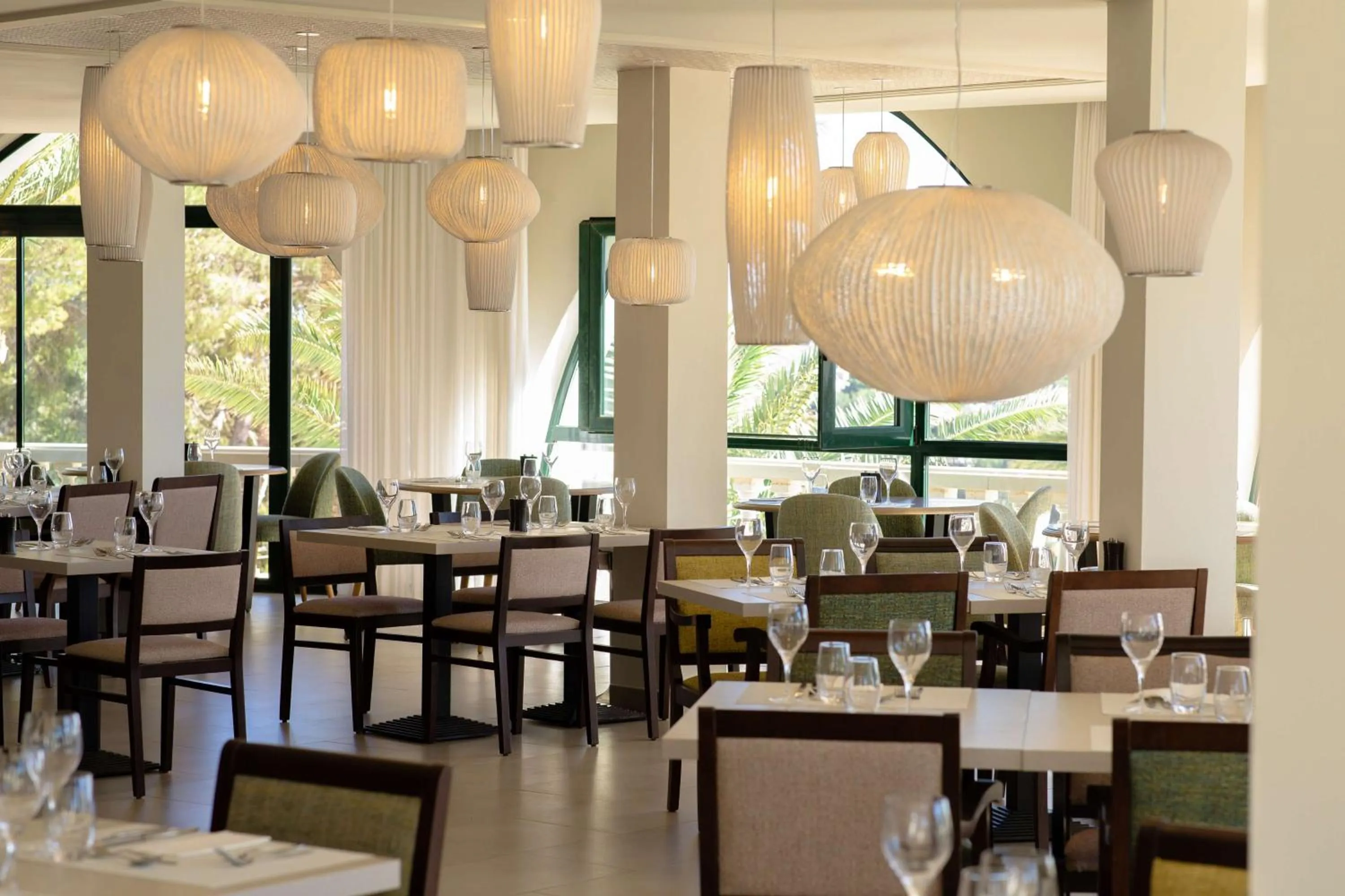 Restaurant/places to eat in Hilton Mallorca Galatzo