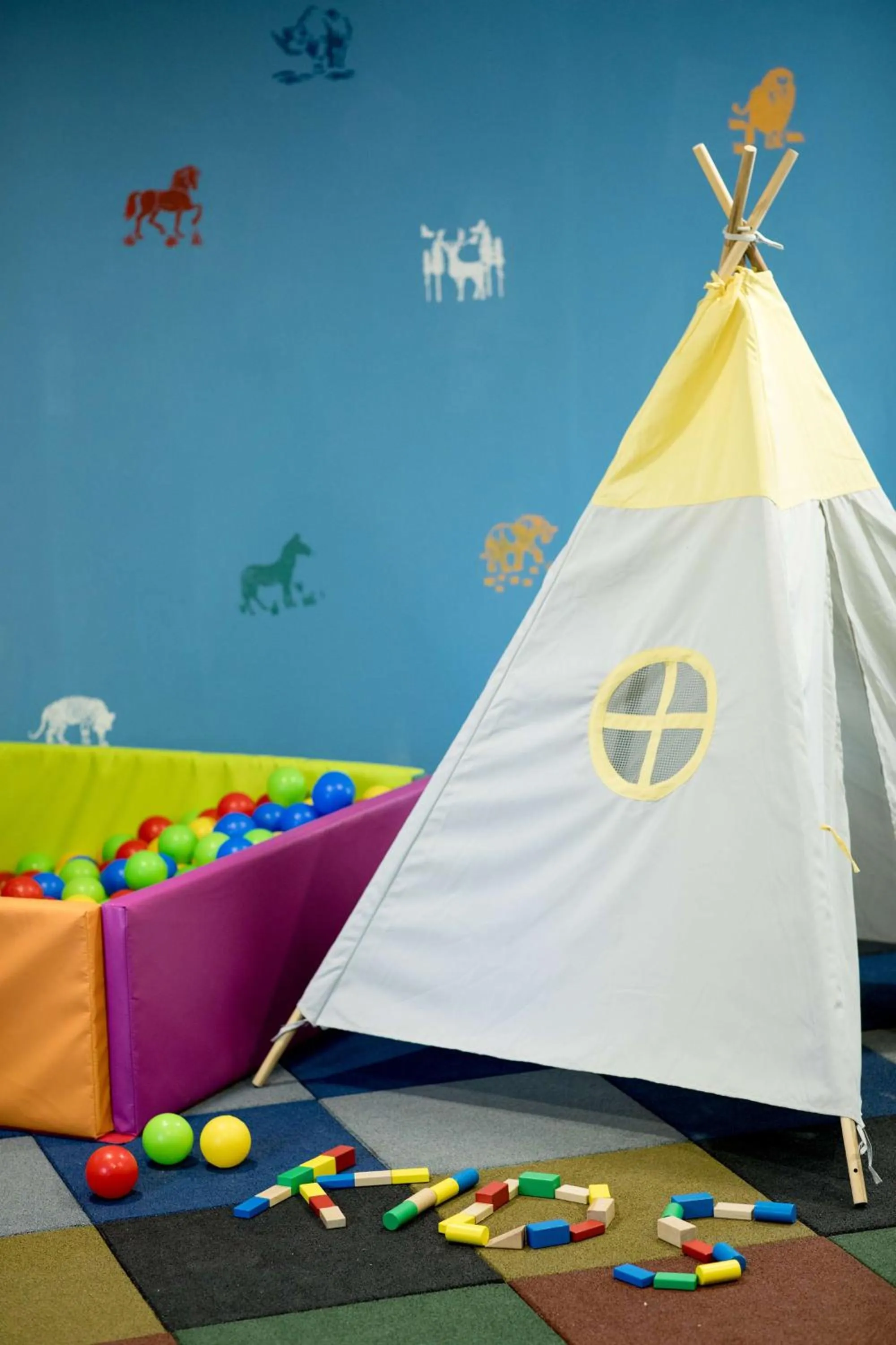 Kids's club in Hilton Mallorca Galatzo