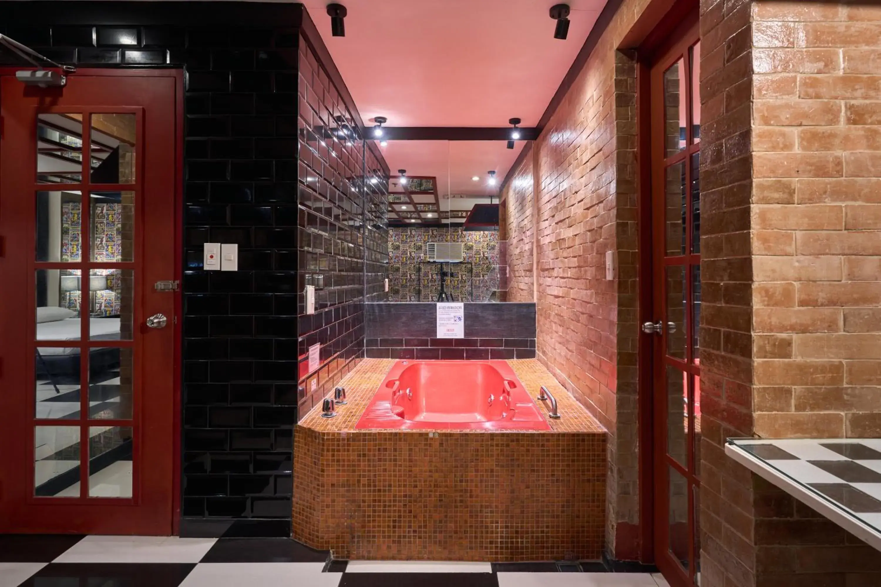 Hot Tub in Victoria Court Malabon Hot Tub in Victoria Court Malabon