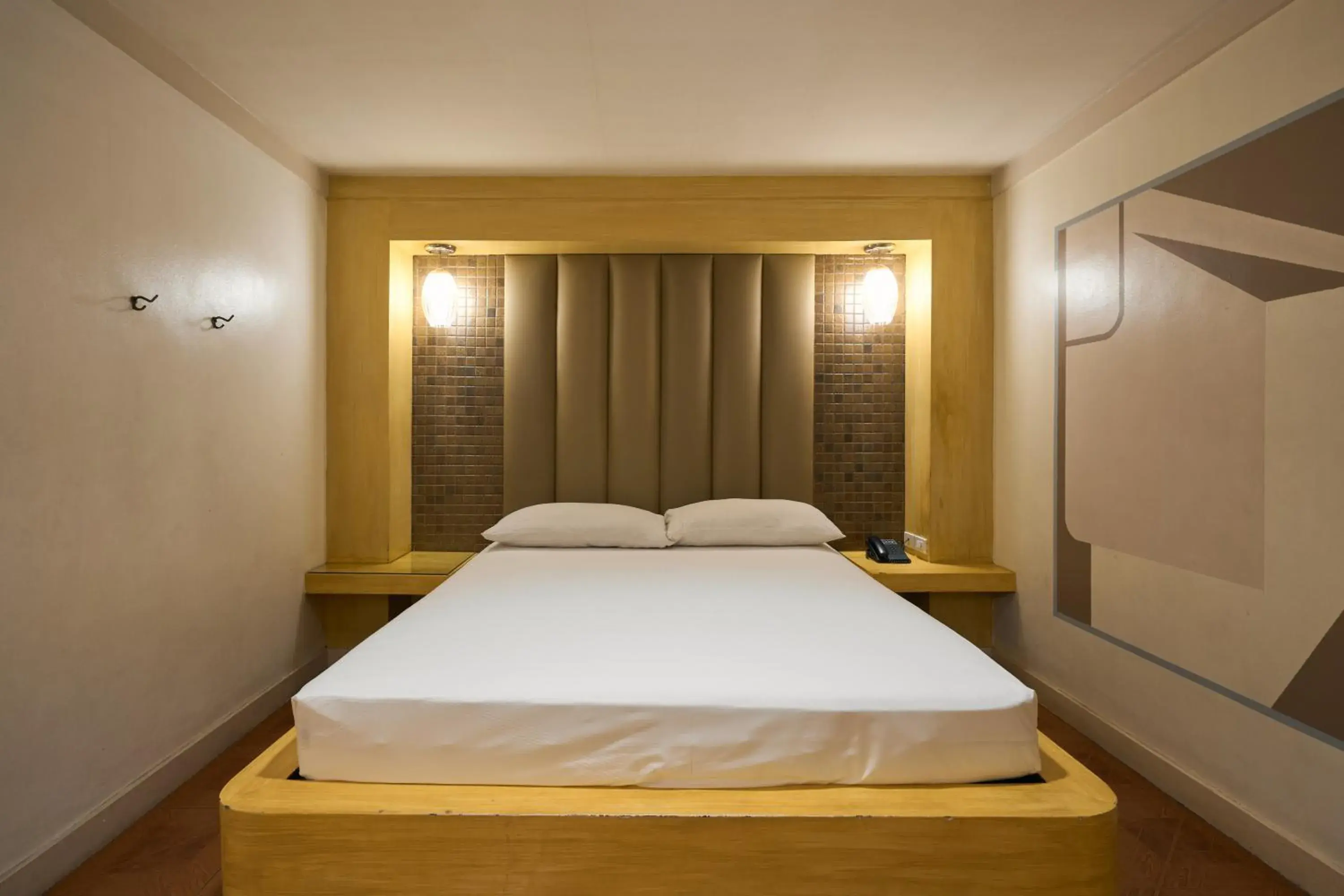 Bed in Victoria Court Malabon Bed in Victoria Court Malabon