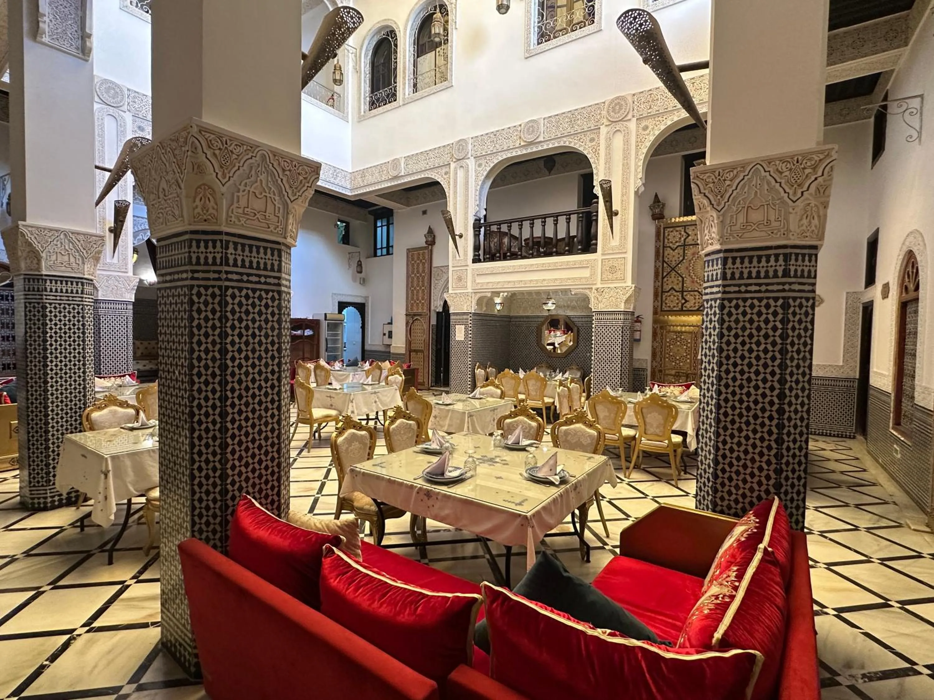Restaurant/places to eat in Riad Fes Bab Rcif Suite &Spa