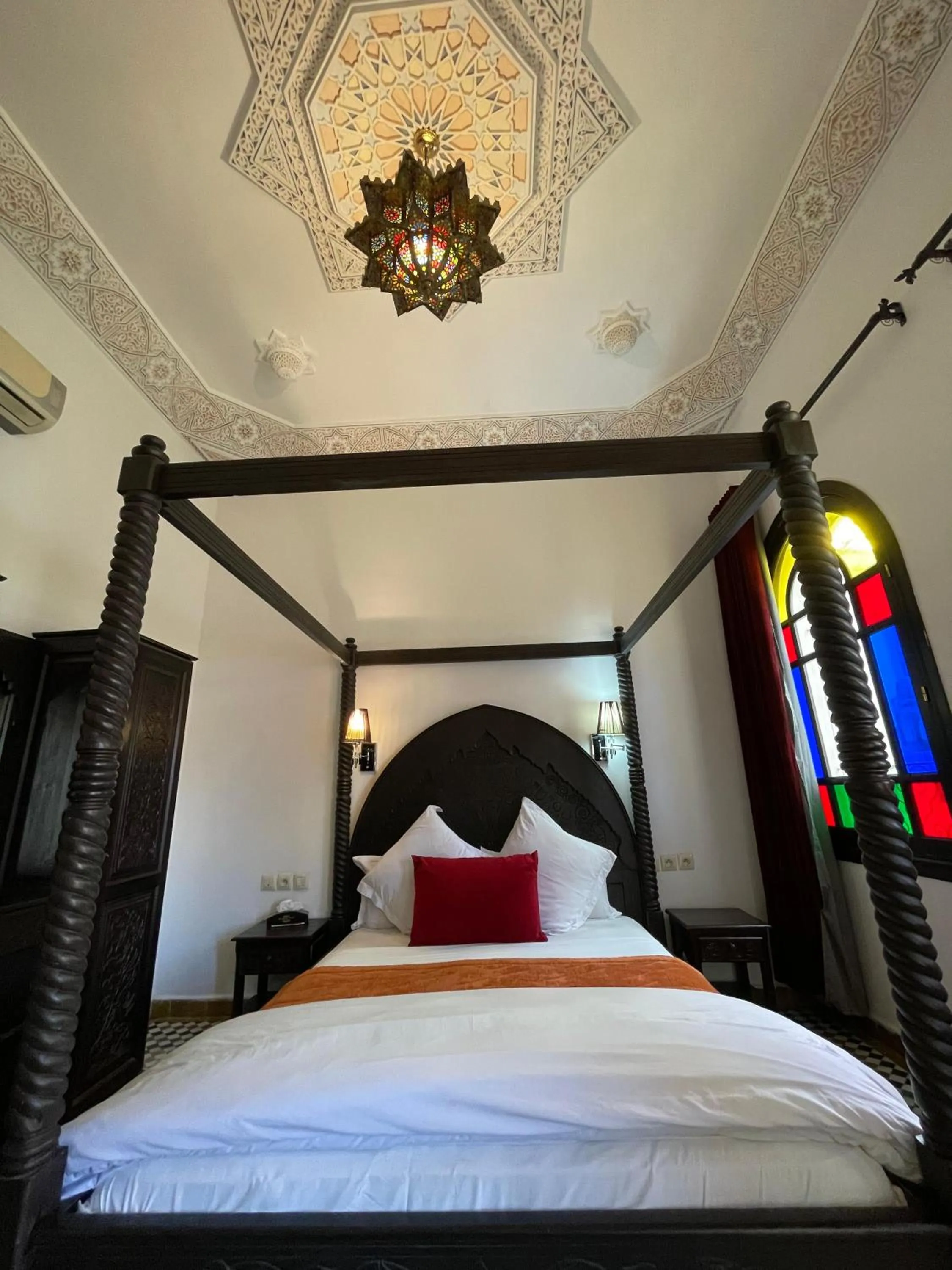 Bed in Riad Bab Fes Suite &Spa