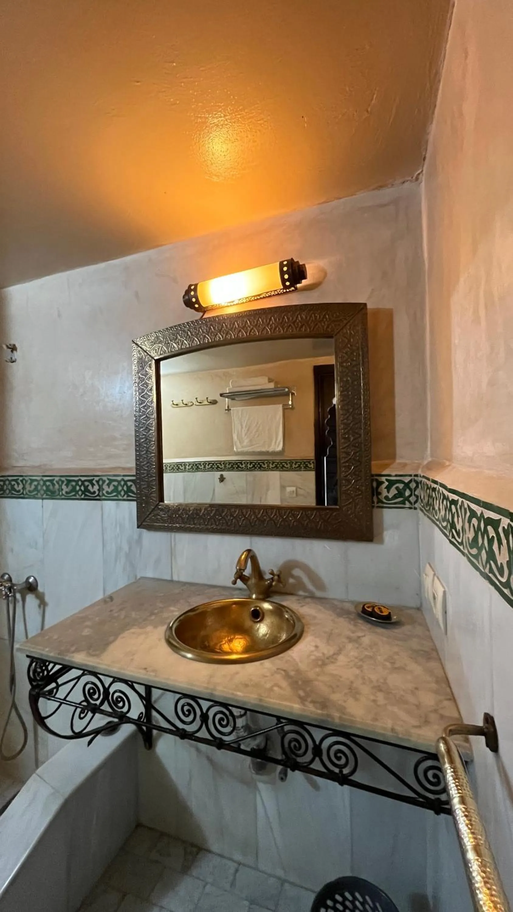 Bathroom in Riad Bab Fes Suite &Spa