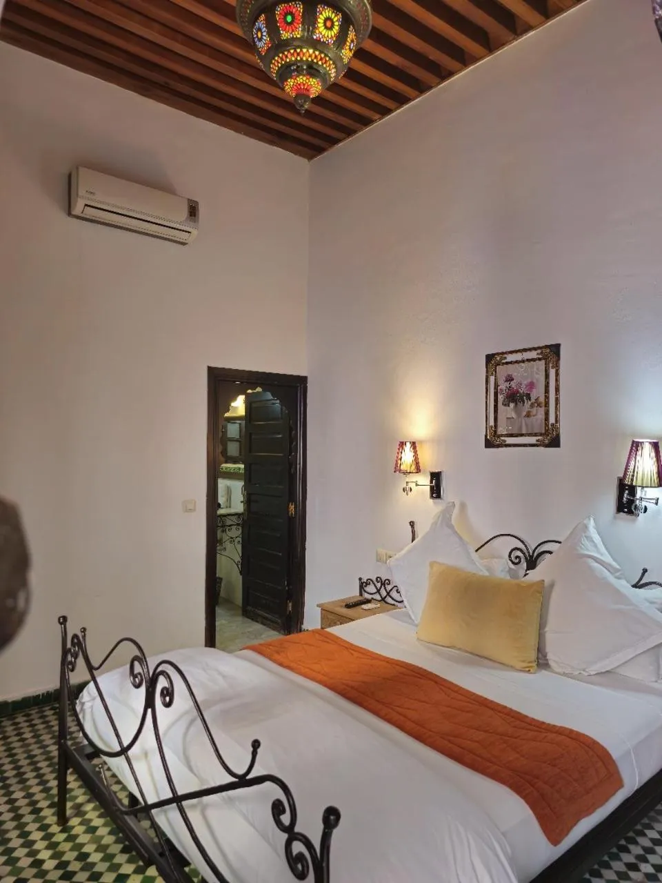 Bed in Riad Bab Fes Suite &Spa