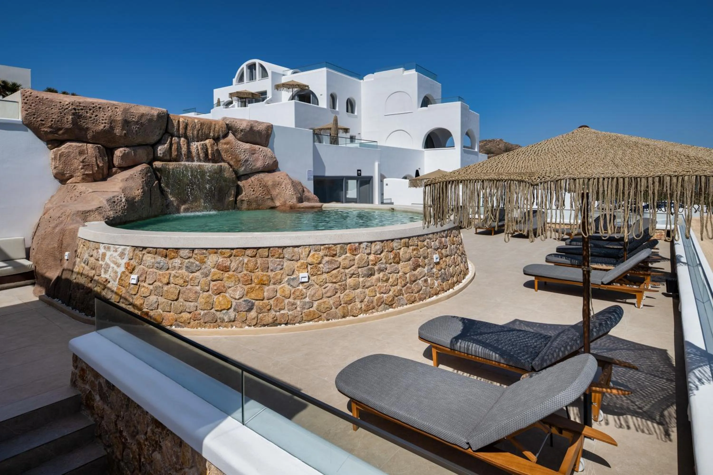 Swimming pool in Aelia Thalassa