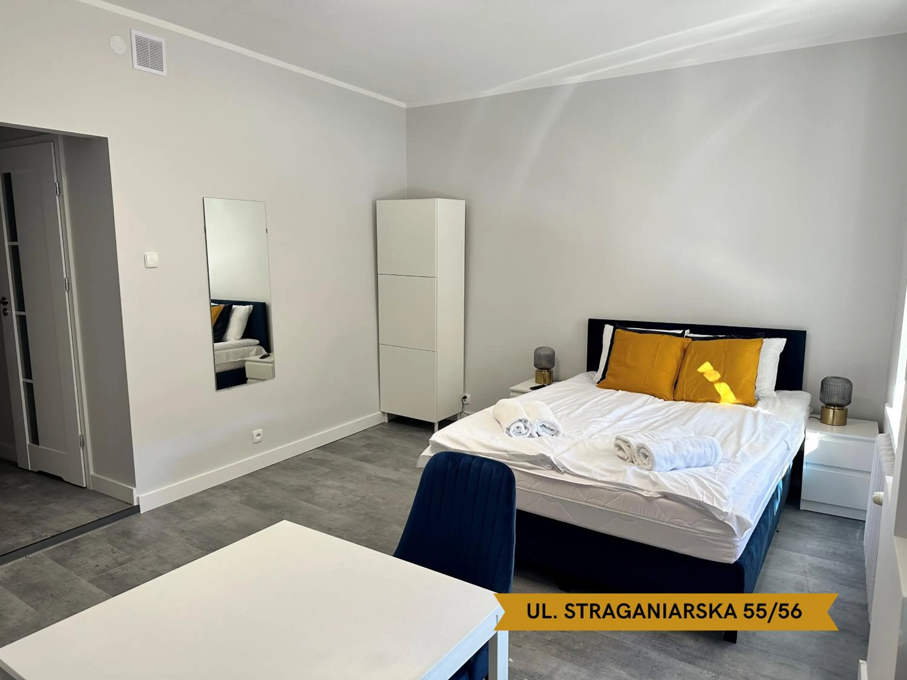 Studio Apartment – Straganiarska 55/56 Street in Lunette Apartments