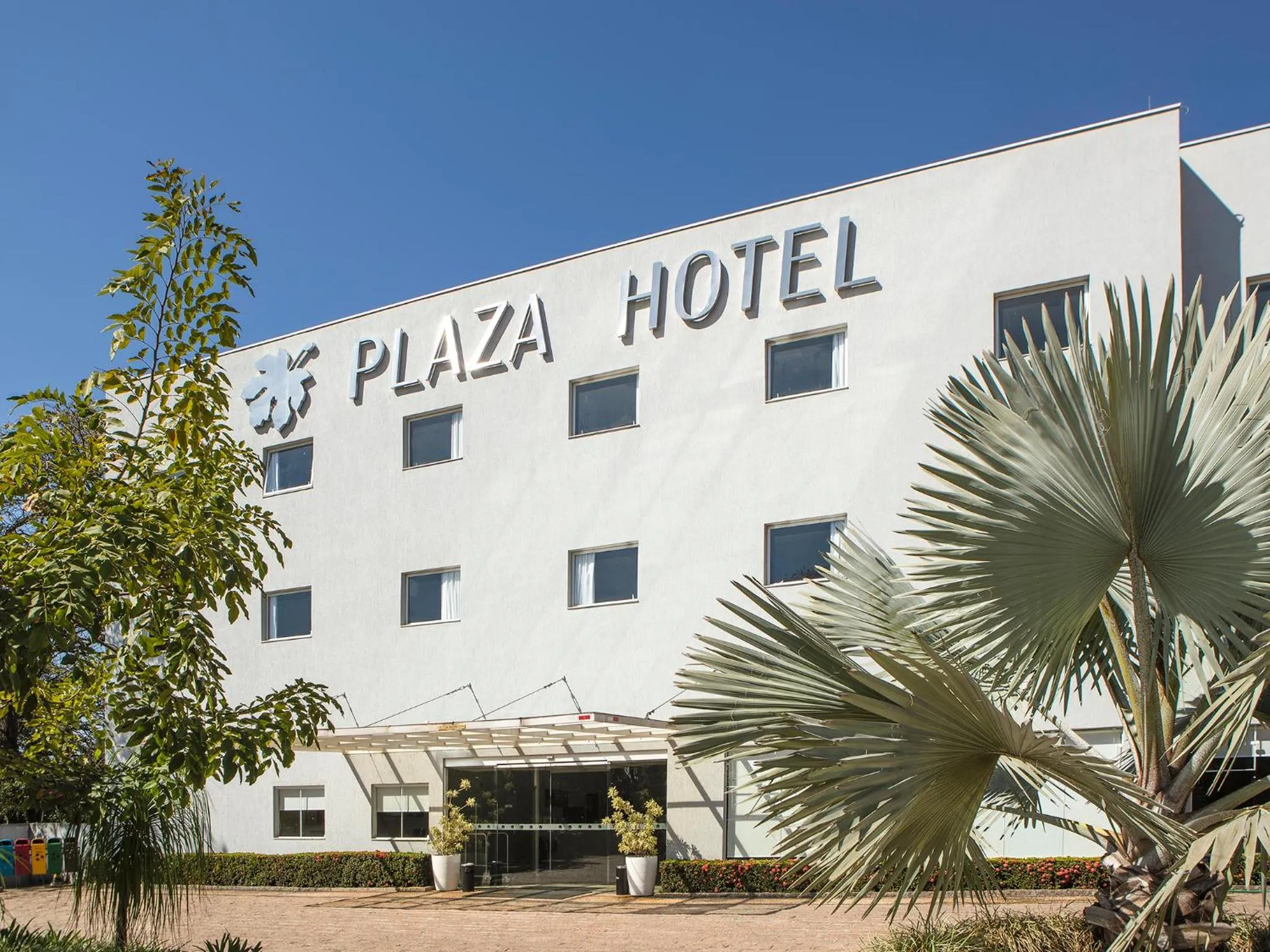 Property building in Valinhos Plaza Hotel