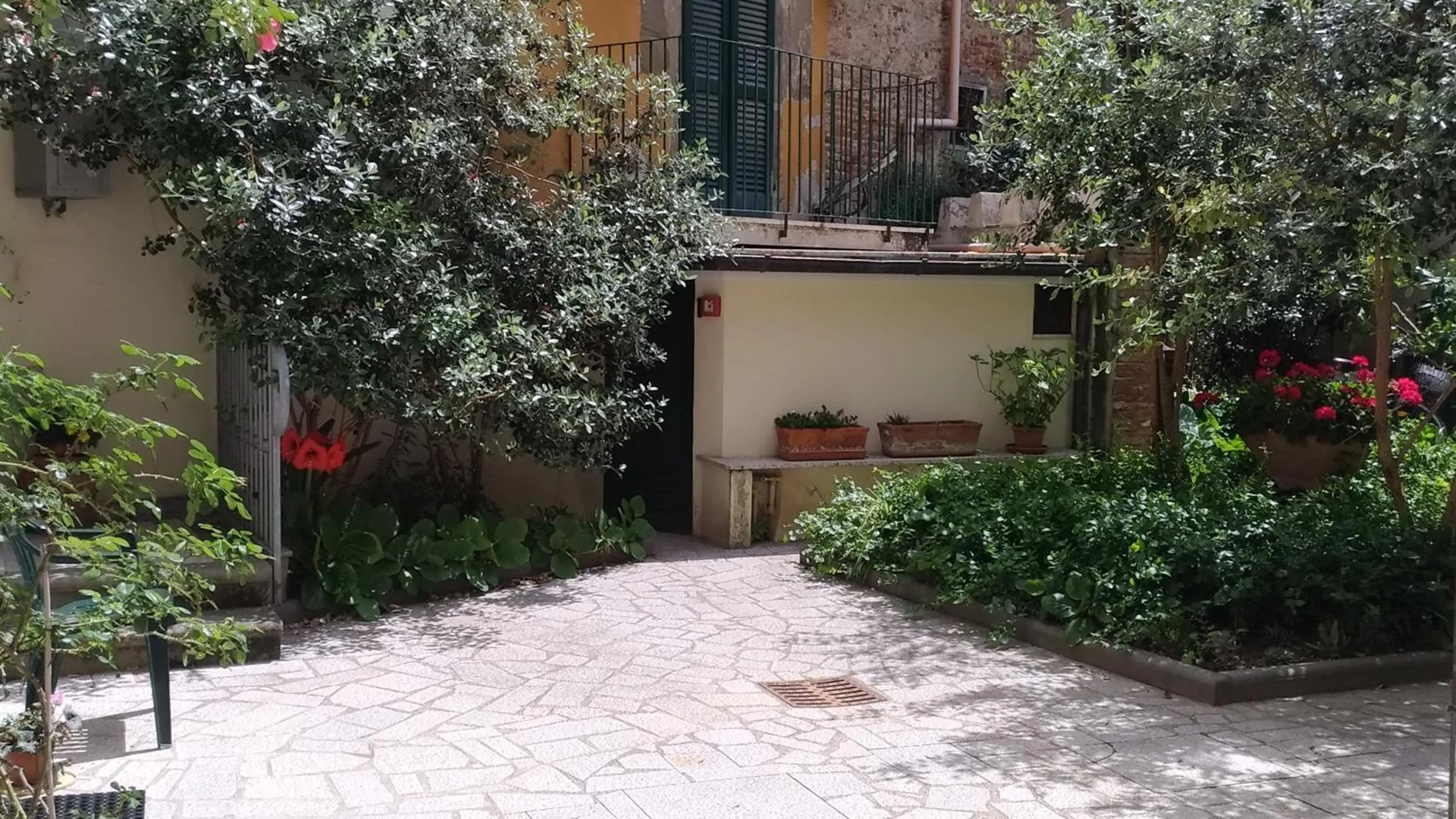 Garden in Residence Domus