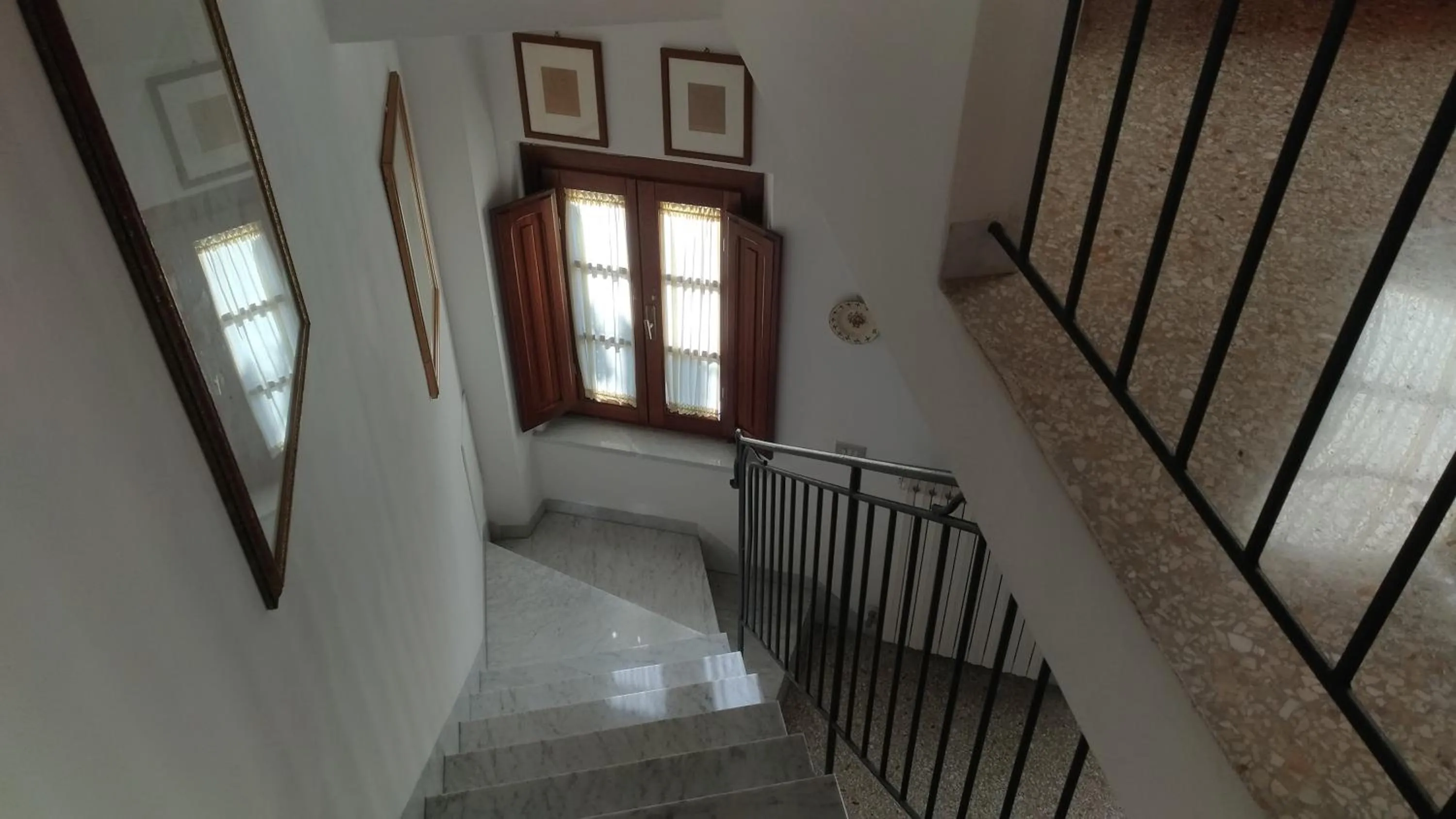 Photo of the whole room in Residence Domus